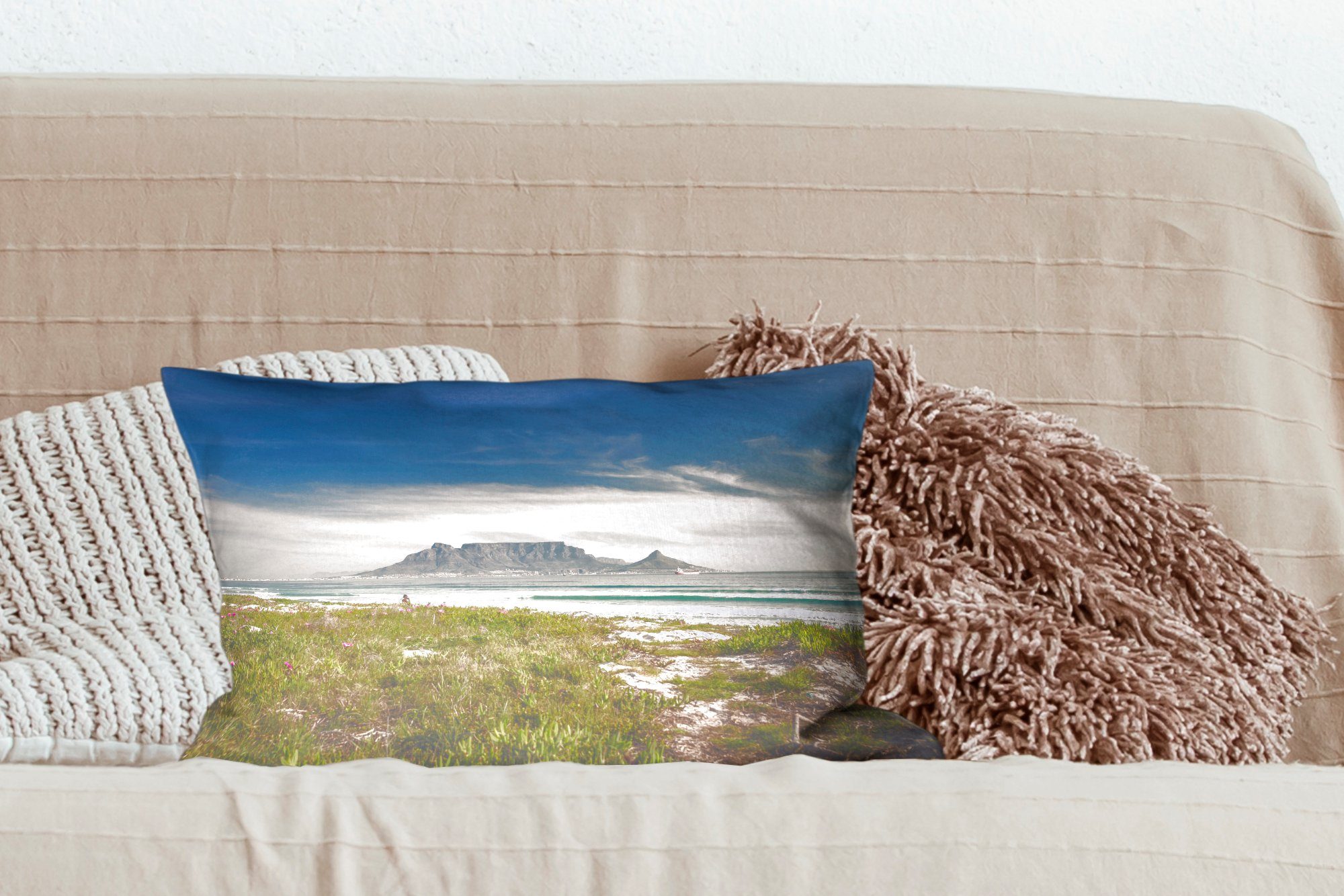 Füllung, Schlafzimmer Wohzimmer MuchoWow über Dekoration, Dekokissen dem Wolken und Meer Zierkissen, dem Dekokissen Tafelberg Schöne mit in Südafrika,