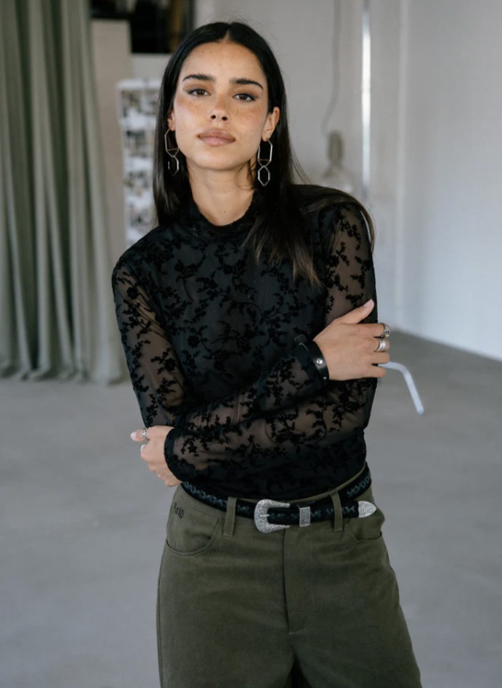 Freeman T. Porter Shirttop - Mesh-Top Thylane Flowers - Eng anliegendes, stylisches Damen-Langar