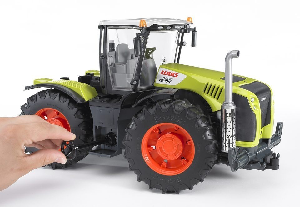 Xerion Claas 5000, Bruder® Germany Made in Spielzeug-Traktor