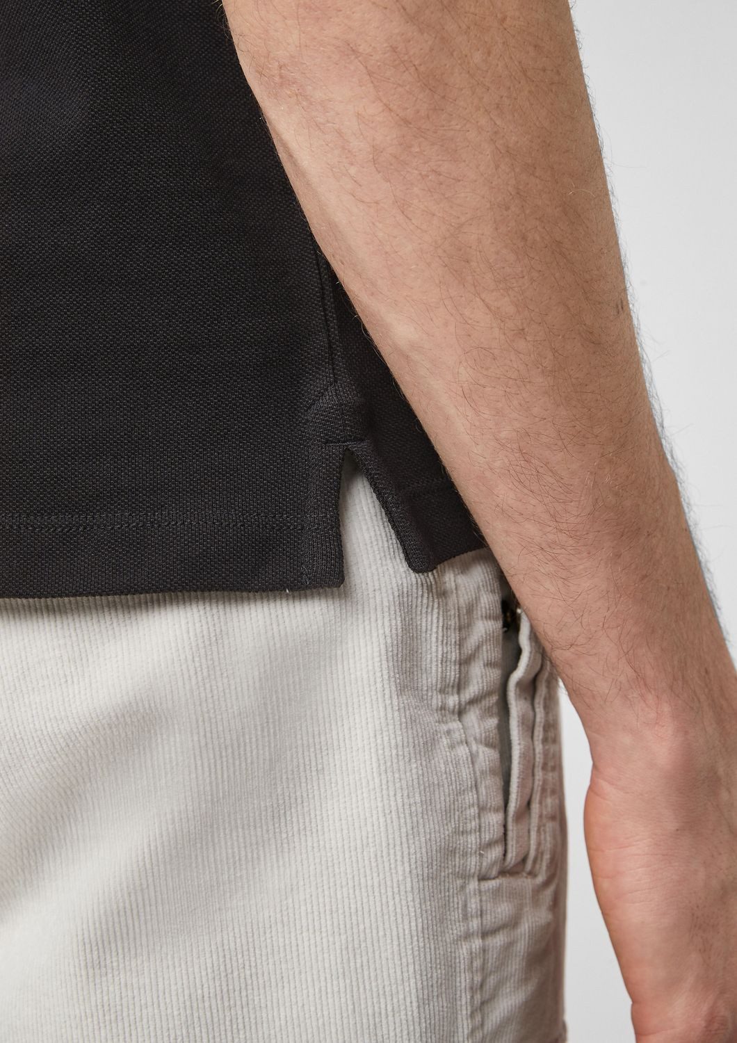 s.Oliver Poloshirt Basic (1-tlg) Piqué, Kragen, Knöpfe, Logo-Stickerei