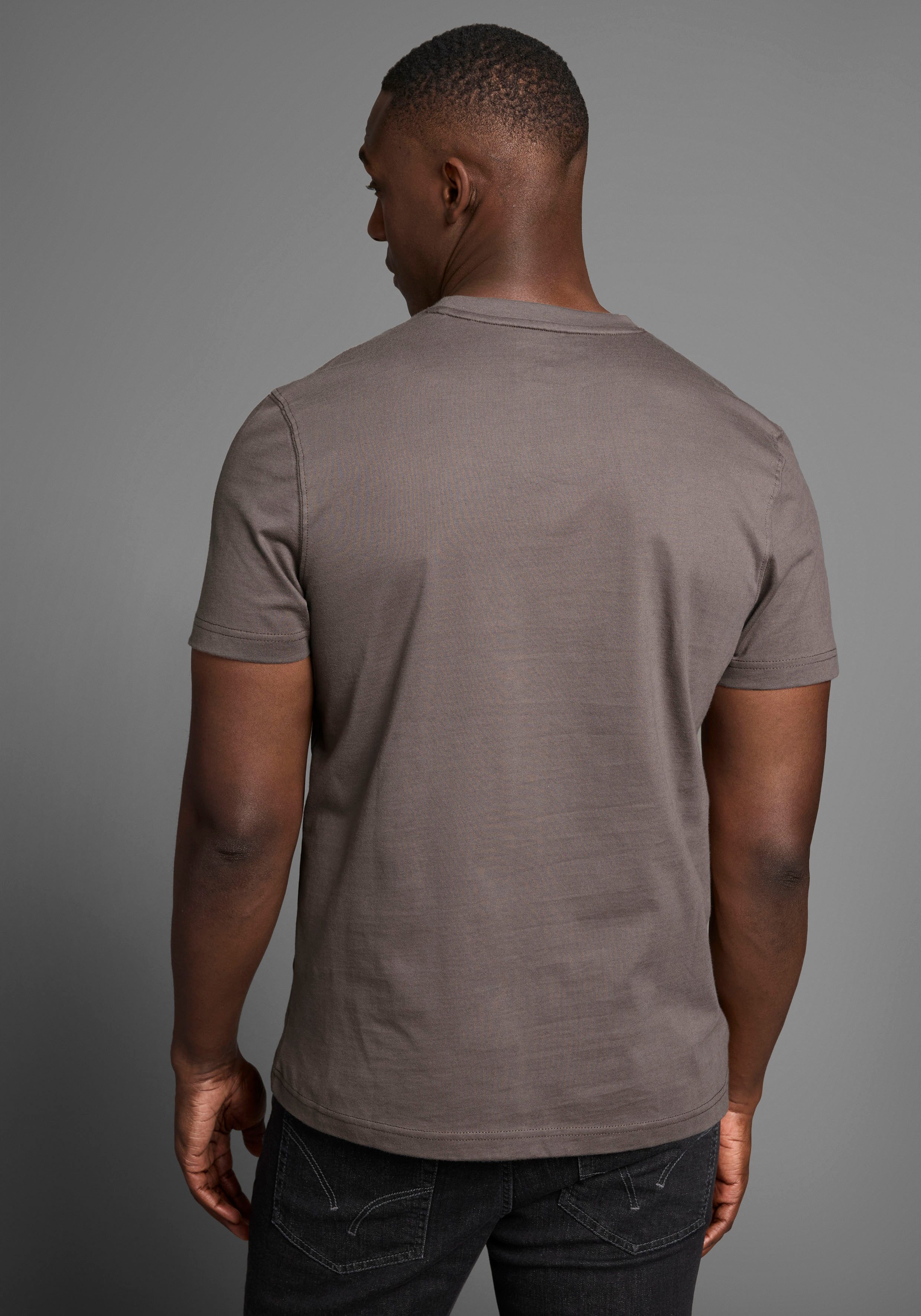 DELMAO T-Shirt Kurzarm, mit coolem Print, Rundhalsausschnitt, aus 100% Baum günstig online kaufen