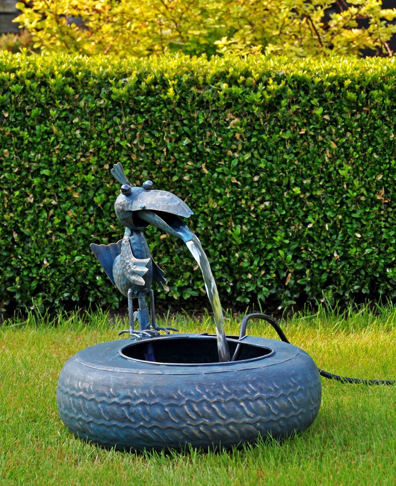 GartenHero Gartenbrunnen Ausgefallener Gartenbrunnen - der Schnabel öffnet und schließt sich