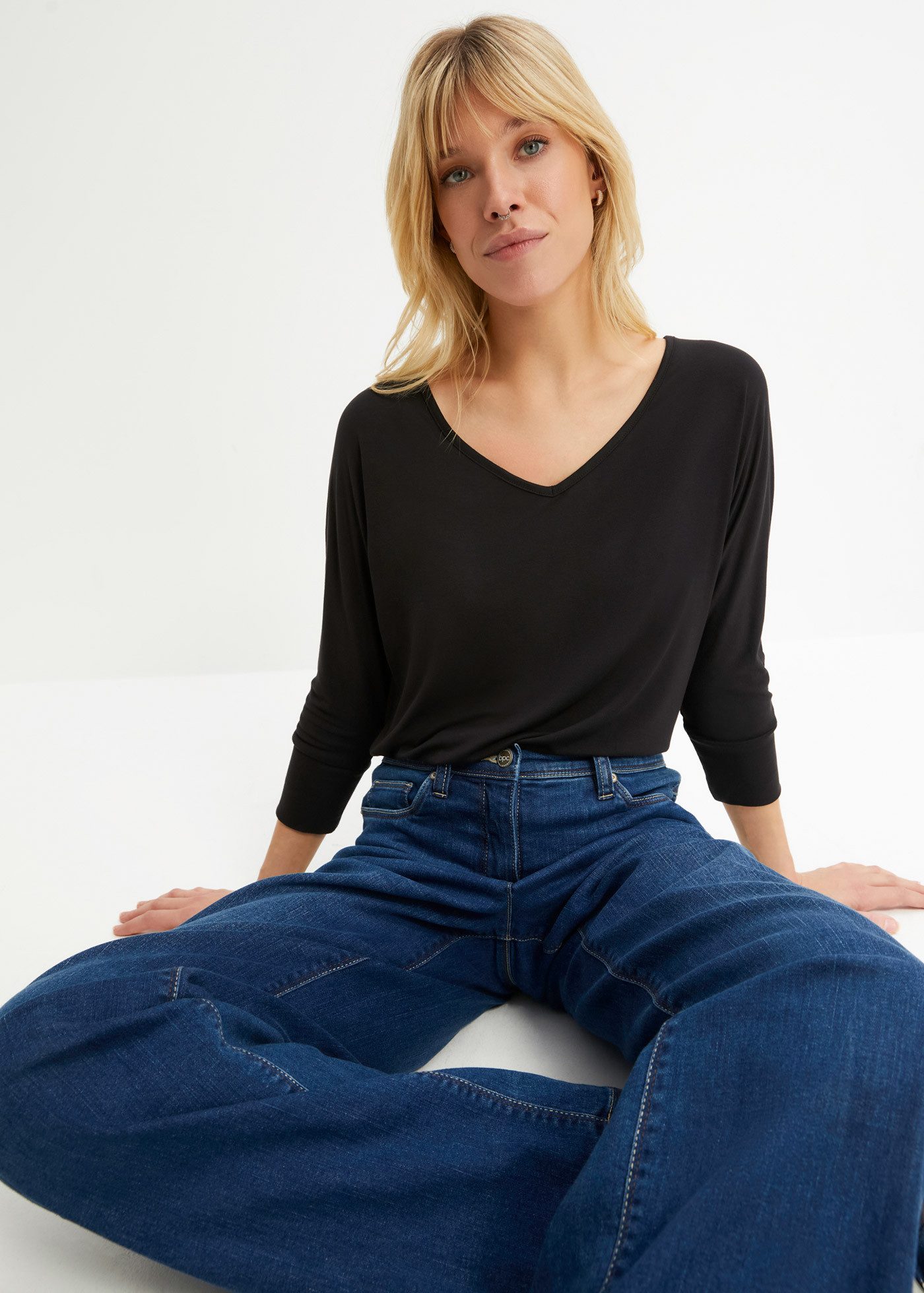 bonprix Oversize-Shirt weite Passform, 3/4-Ärmel, weiter Ausschnitt, aus Viskose