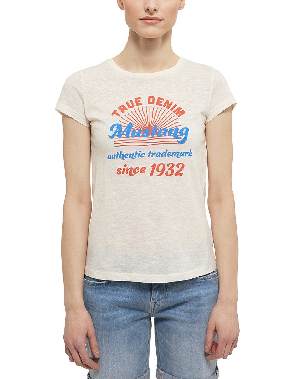 MUSTANG Kurzarmshirt Style Alexia C Print, Leicht taillierte Passform