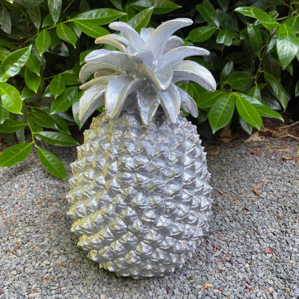 Aspinaworld Gartenfigur Silberne Ananas Figur 30 cm wetterfest