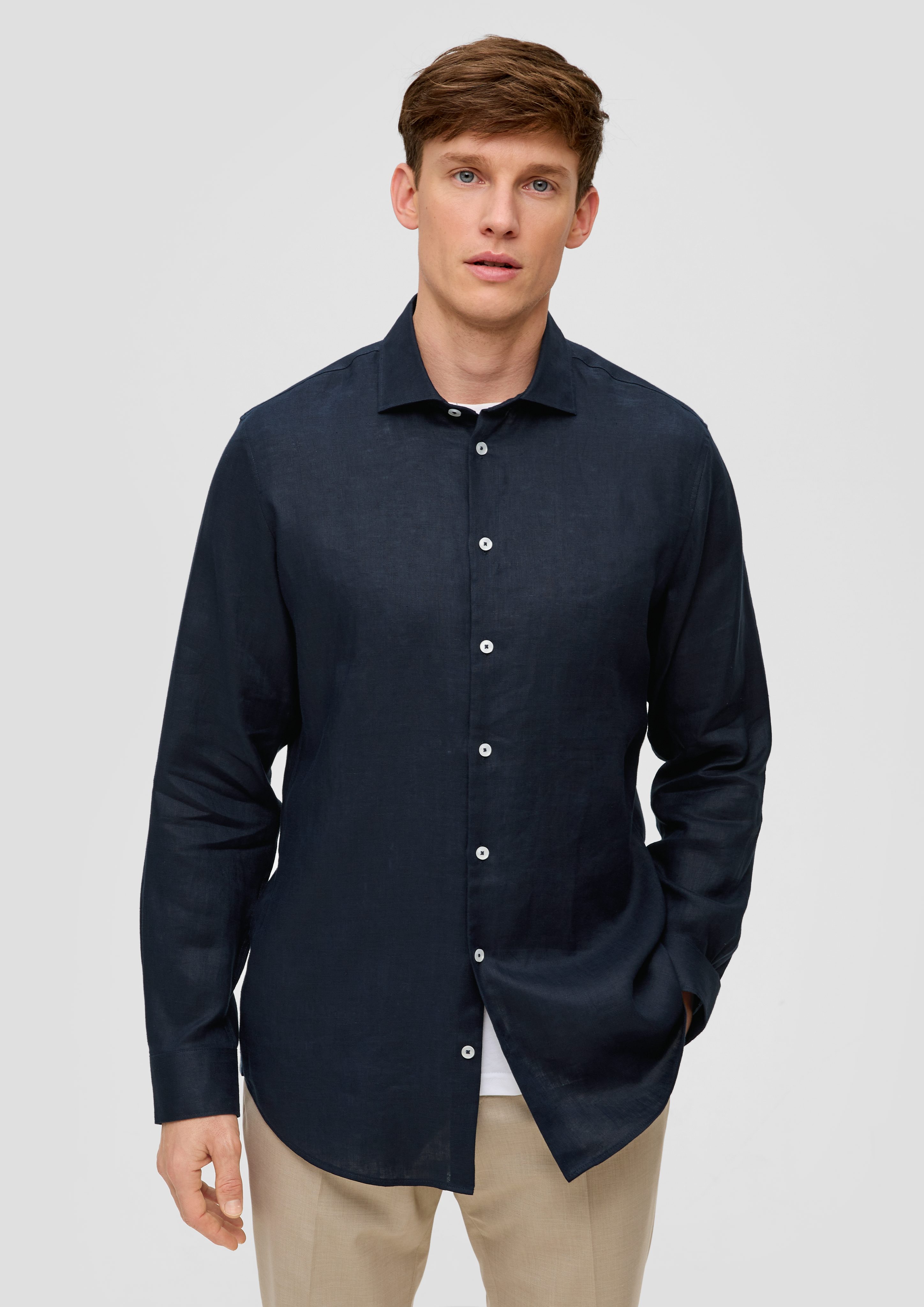Langarmhemd Glänzendes Tailored Fit Hemd aus Leinen