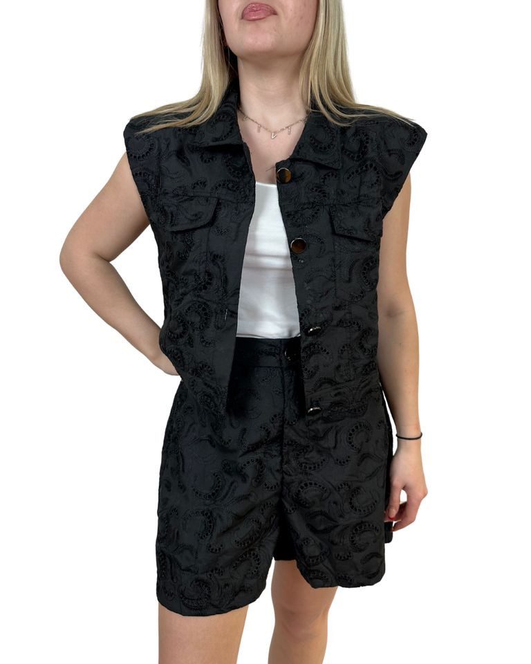 ITALY VIBES Hosenanzug - modisches Set aus Weste und kurzer Short - Zweiteiler (Weste und Short, 2 Teile) - ONE SIZE passt hier Gr. XS-M