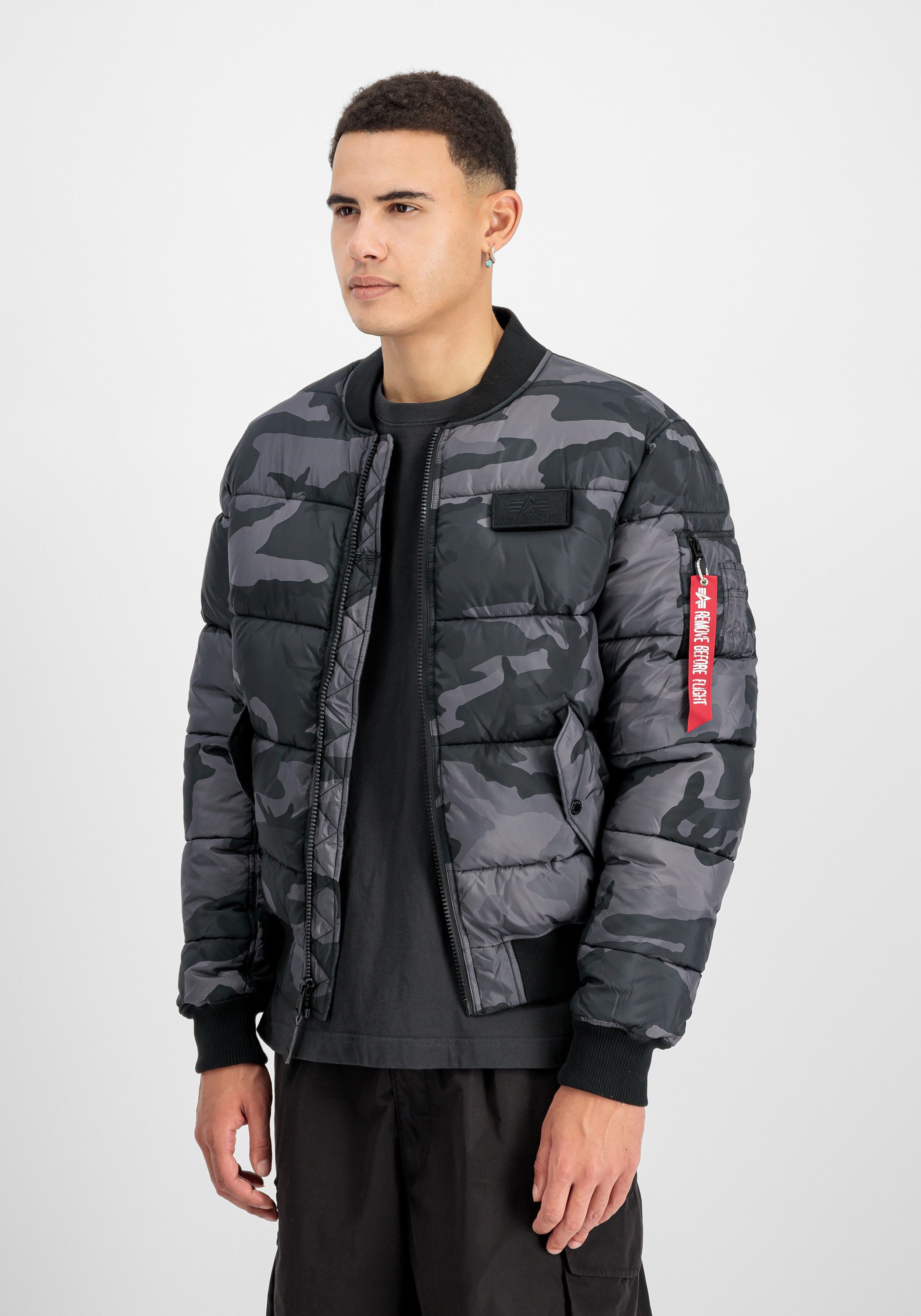 Alpha Industries Bomberjacke MA-1 Puffer Bomber Camo