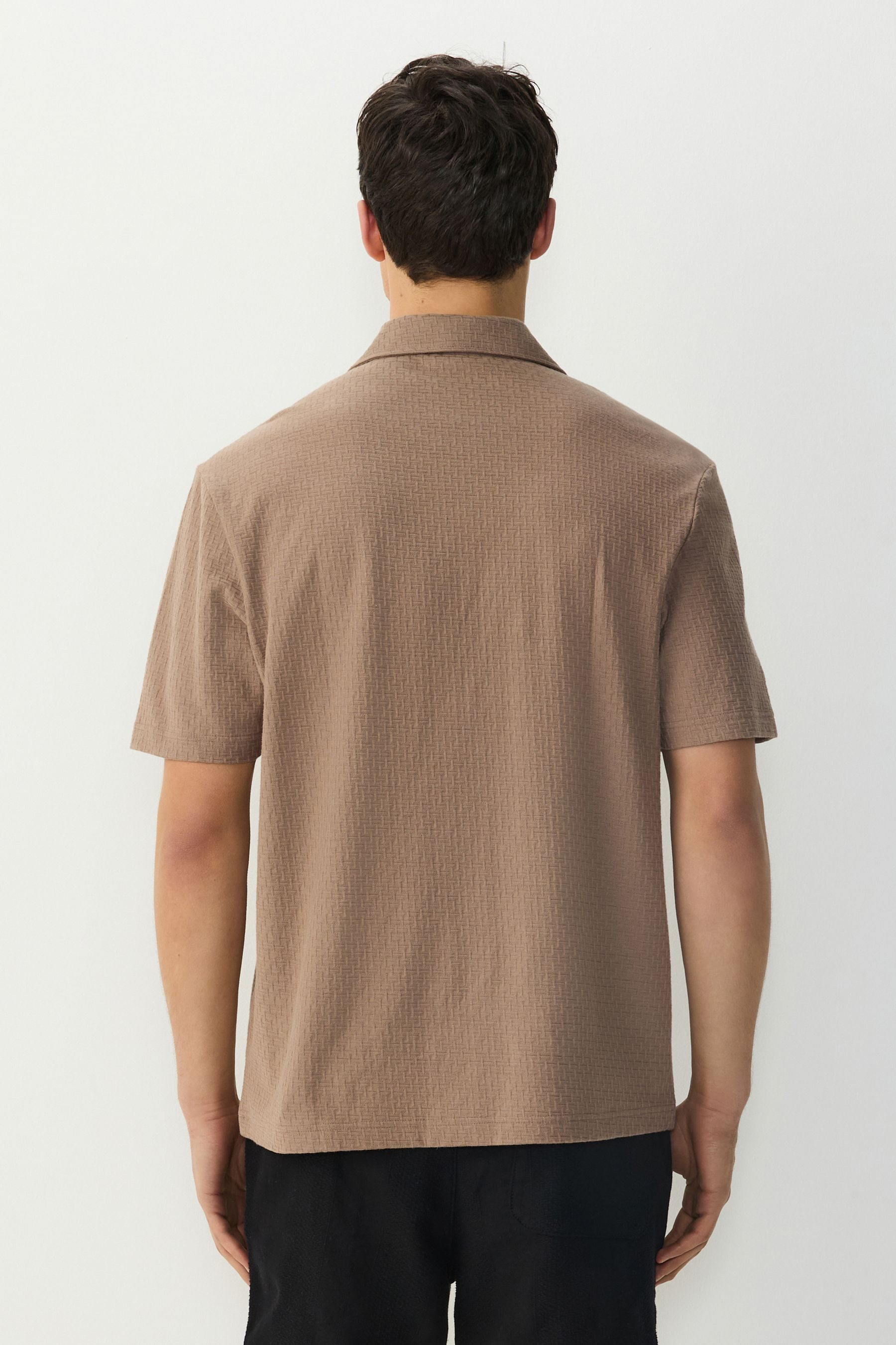 Next Poloshirt Strukturiertes Hemd aus 100 % Baumwolljersey (1-tlg) günstig online kaufen