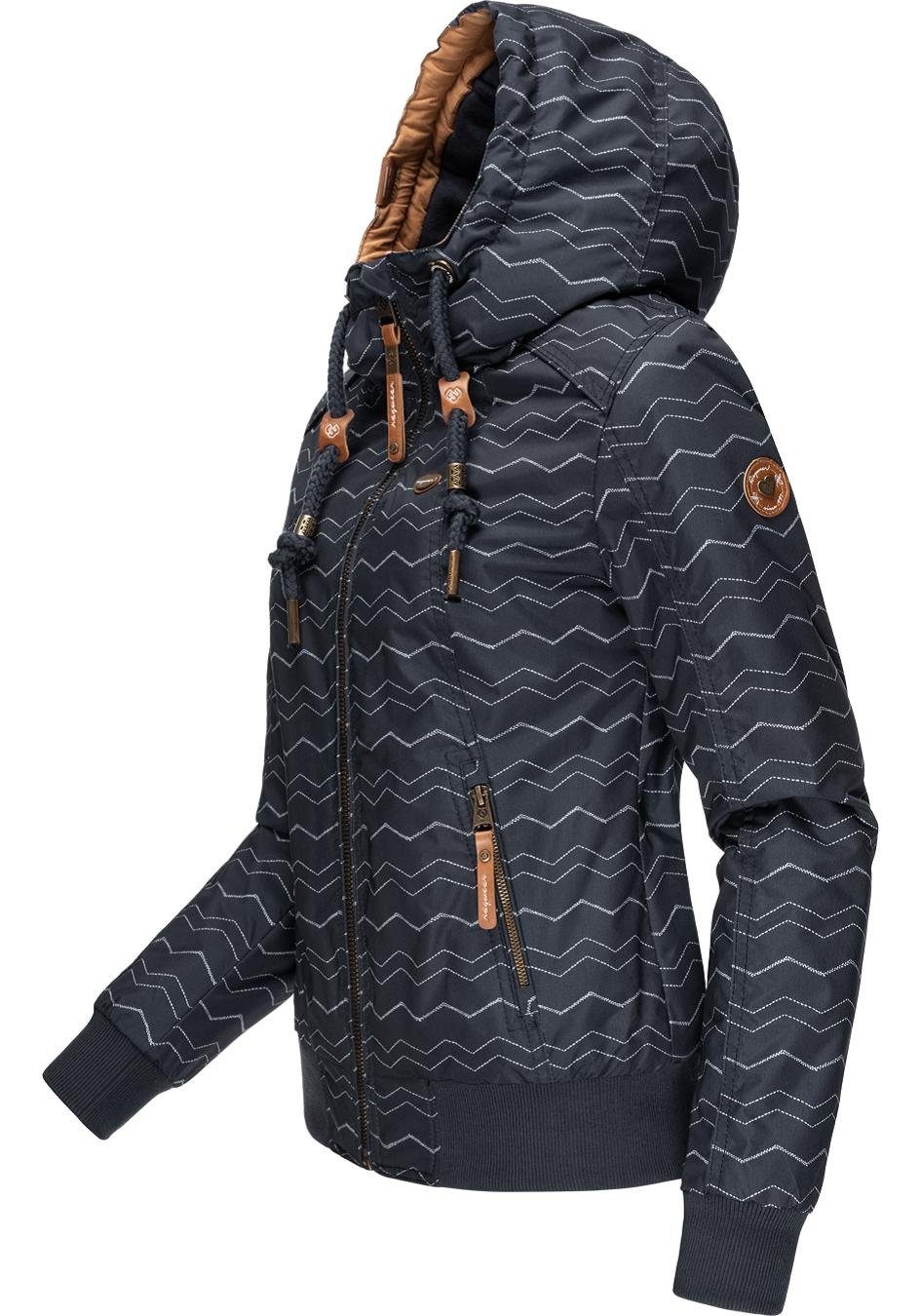 Ragwear Outdoorjacke Druna Zig Zag Winter sportliche Winterjacke mit Kapuze und Print