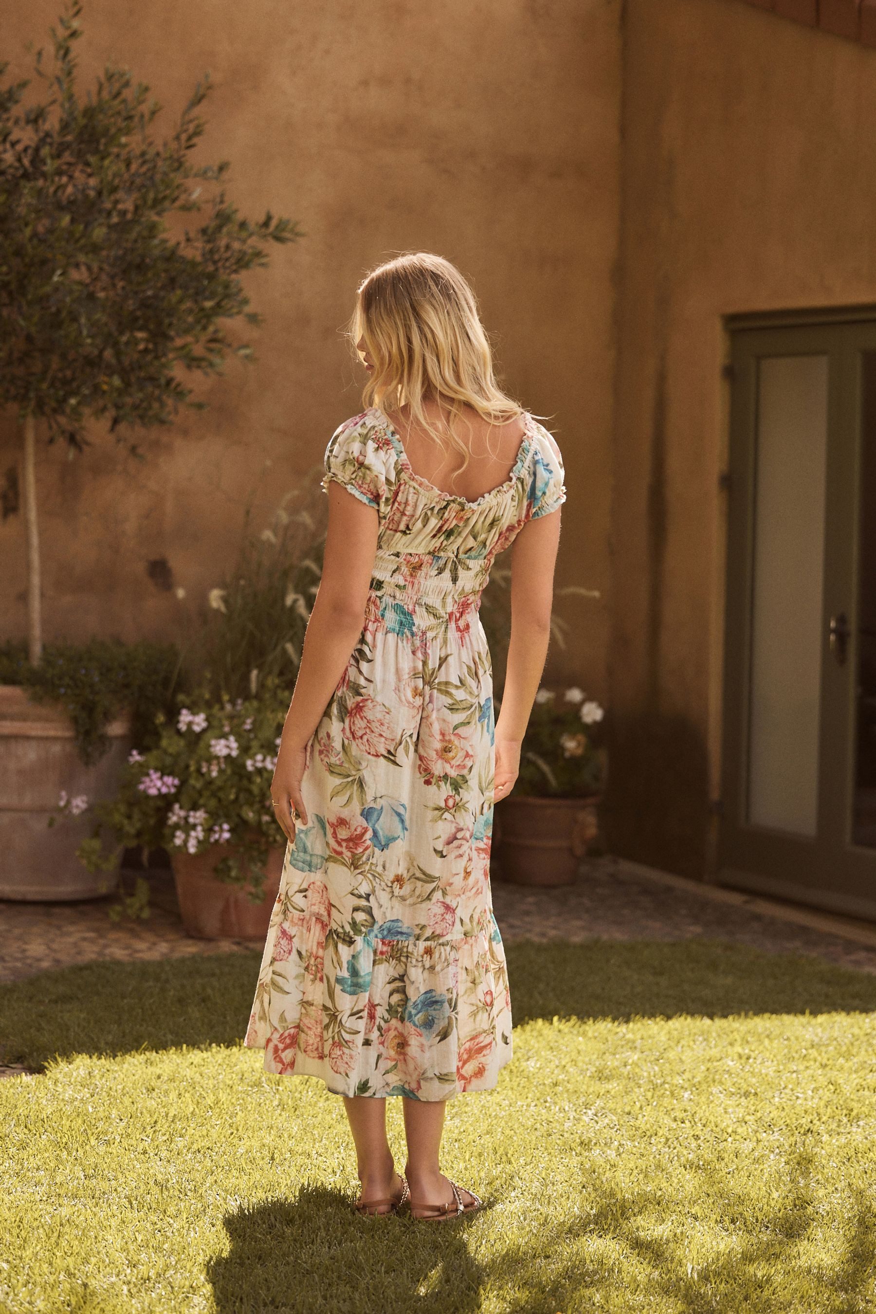 Next Midikleid Midikleid mit Puffärmeln und eckigem Ausschnitt (1-tlg) günstig online kaufen