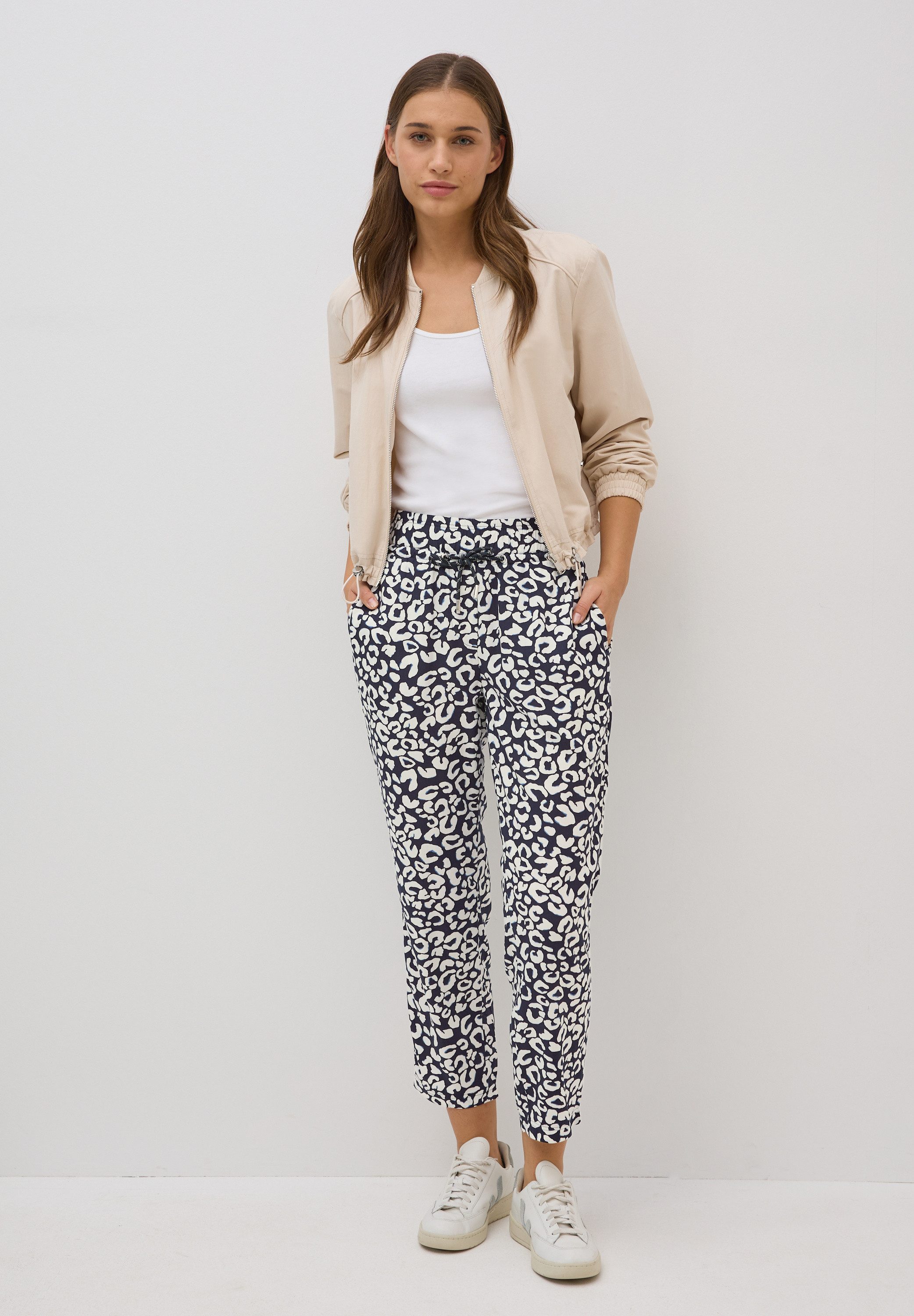 CECIL Sweathose Middle Waist