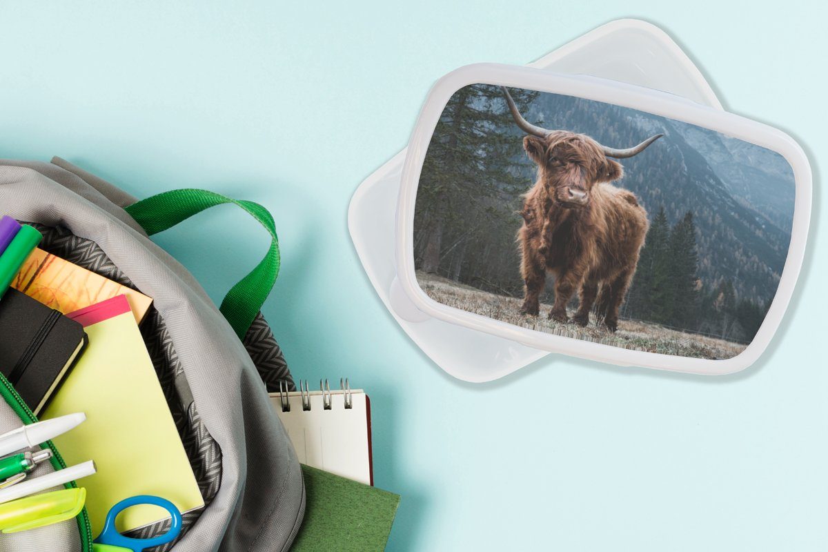 MuchoWow Lunchbox Schottische Highlander - für Jungs (2-tlg), und Kuh - für Brotbox - weiß - Brotdose, Bäume Kinder Landschaft Erwachsene, Natur, Berg - und Mädchen Kunststoff
