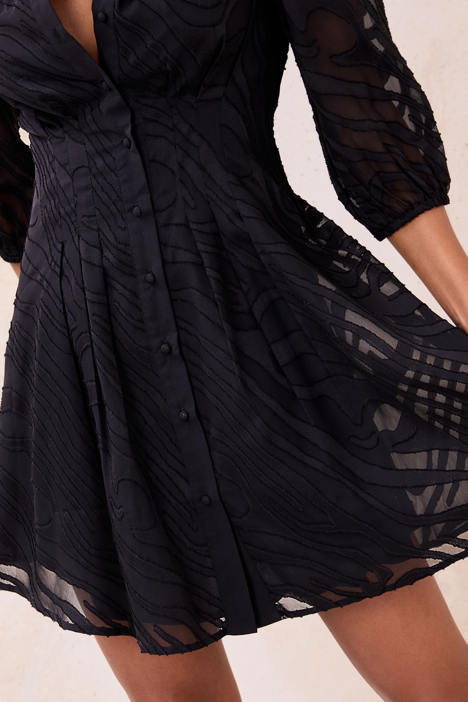 LIPSY Minikleid Lipsy strukturiertes Hemdkleid mit 3/4-Ärmeln (1-tlg)