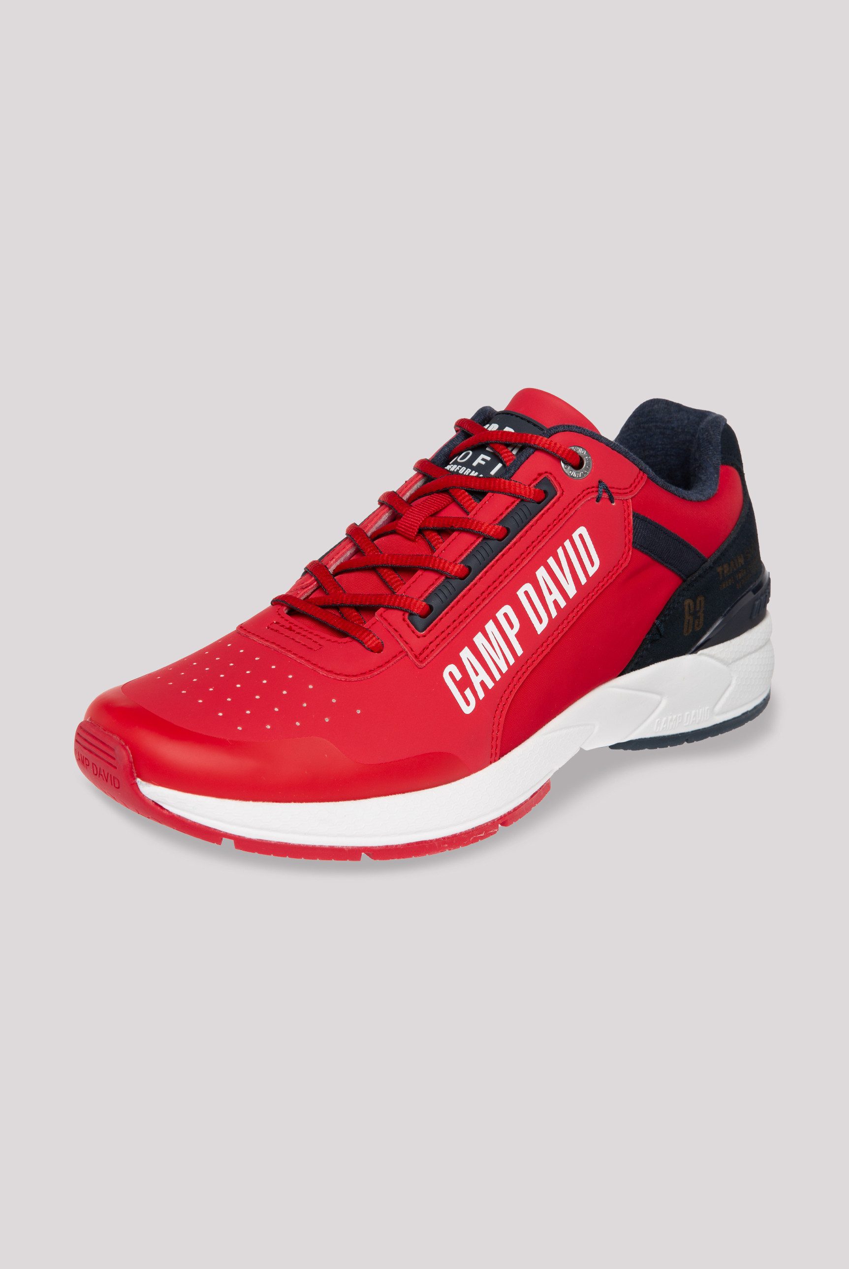 CAMP DAVID Sneaker mit Wechselfubett, Lederbesatz und 3D-Logo an der Ferse