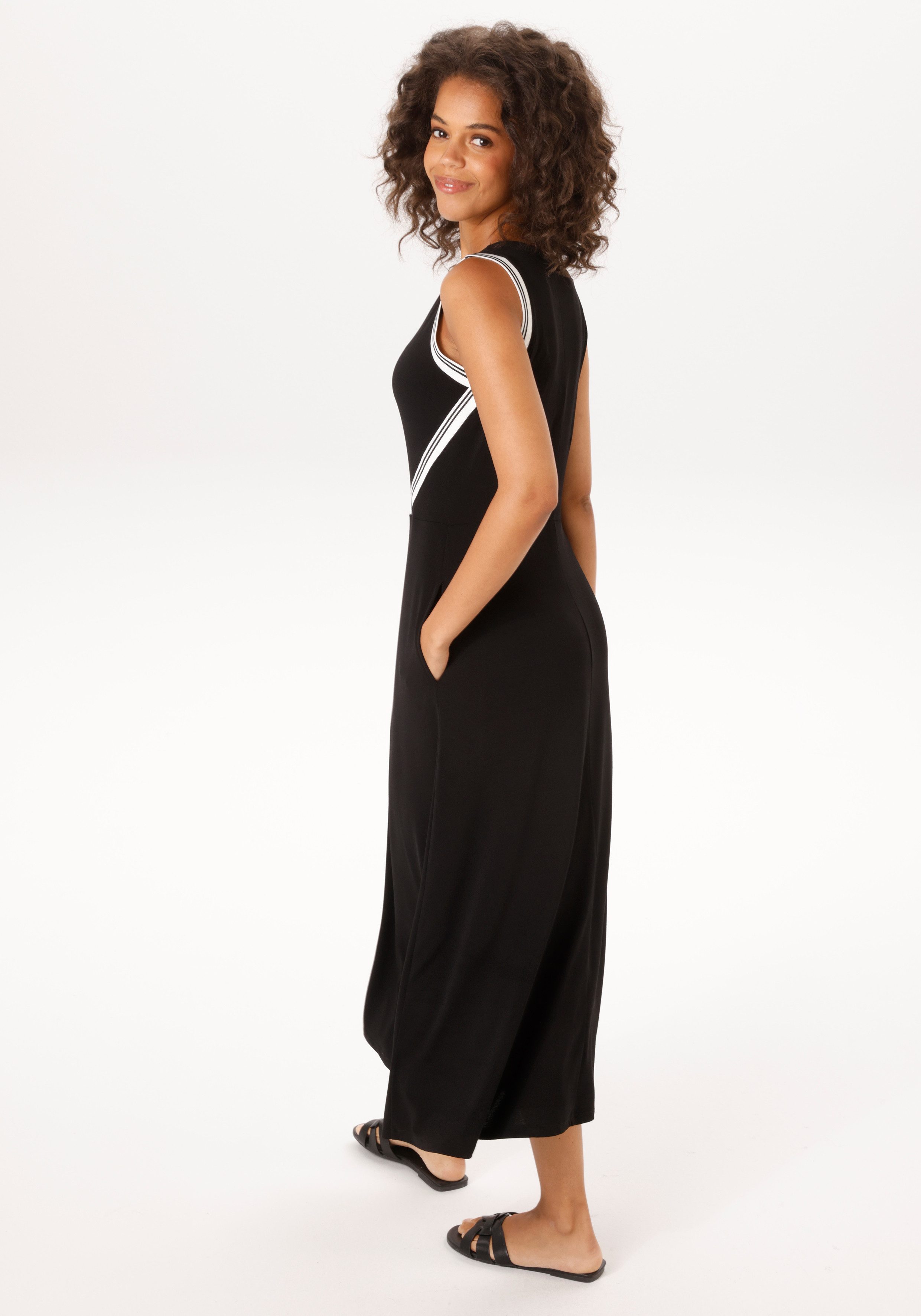 Aniston CASUAL Sommerkleid mit gestreiften Tapes verziertem Oberteil