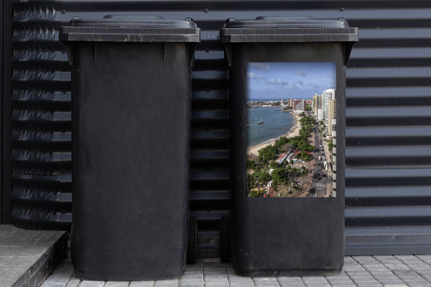 MuchoWow Wandsticker Blick auf Brasilien Mülleimer-aufkleber, die Container, Fortaleza (1 in Sticker, Küste St), Mülltonne, von Abfalbehälter