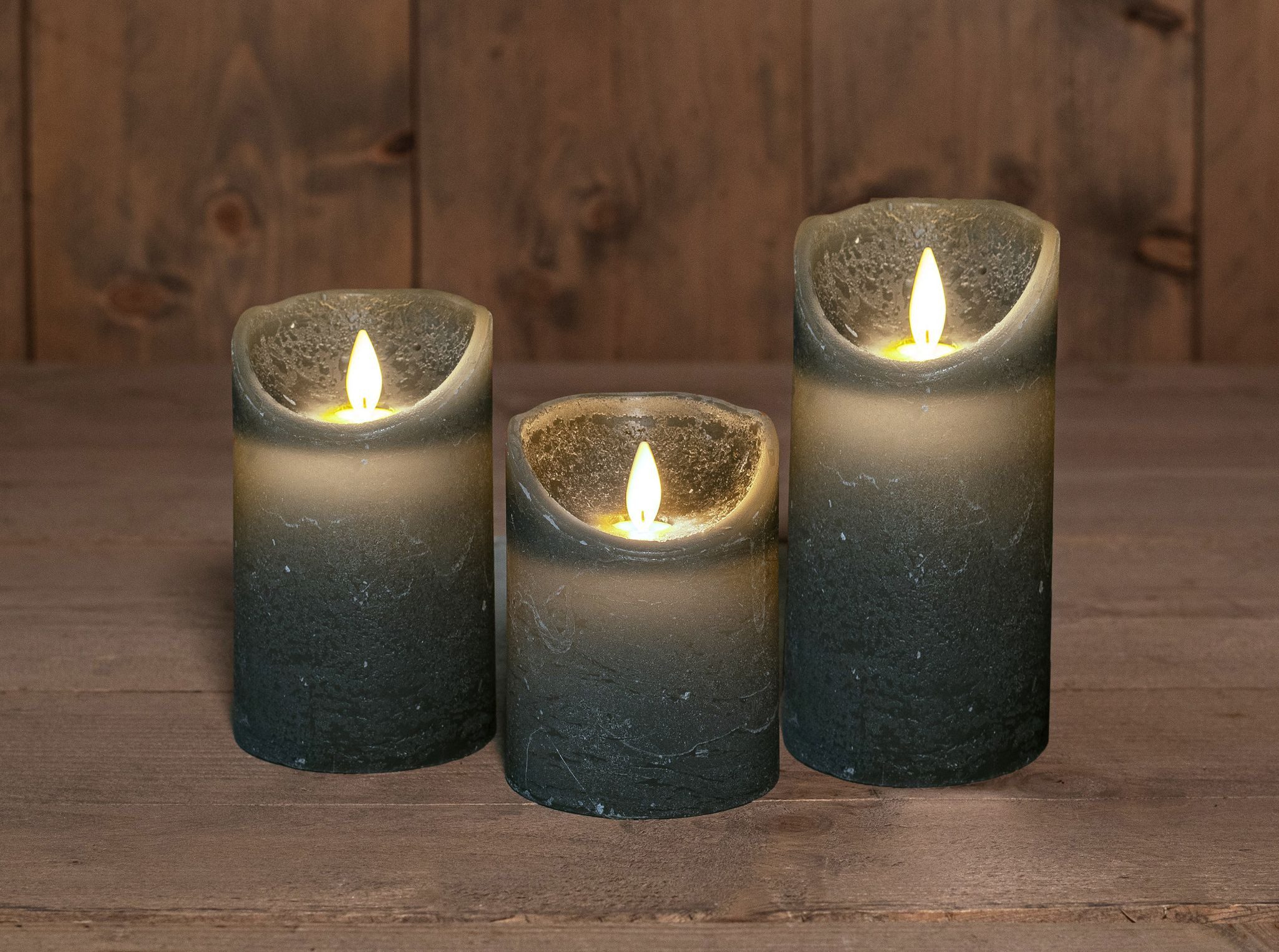 Coen Bakker Deco BV LED-Kerze 3er Set LED Echtwachskerze 10 / 12,5 & 15 cm, Ø 7,5 cm (3-tlg), große Farbauswahl, Timerfunktion, flackernder Docht
