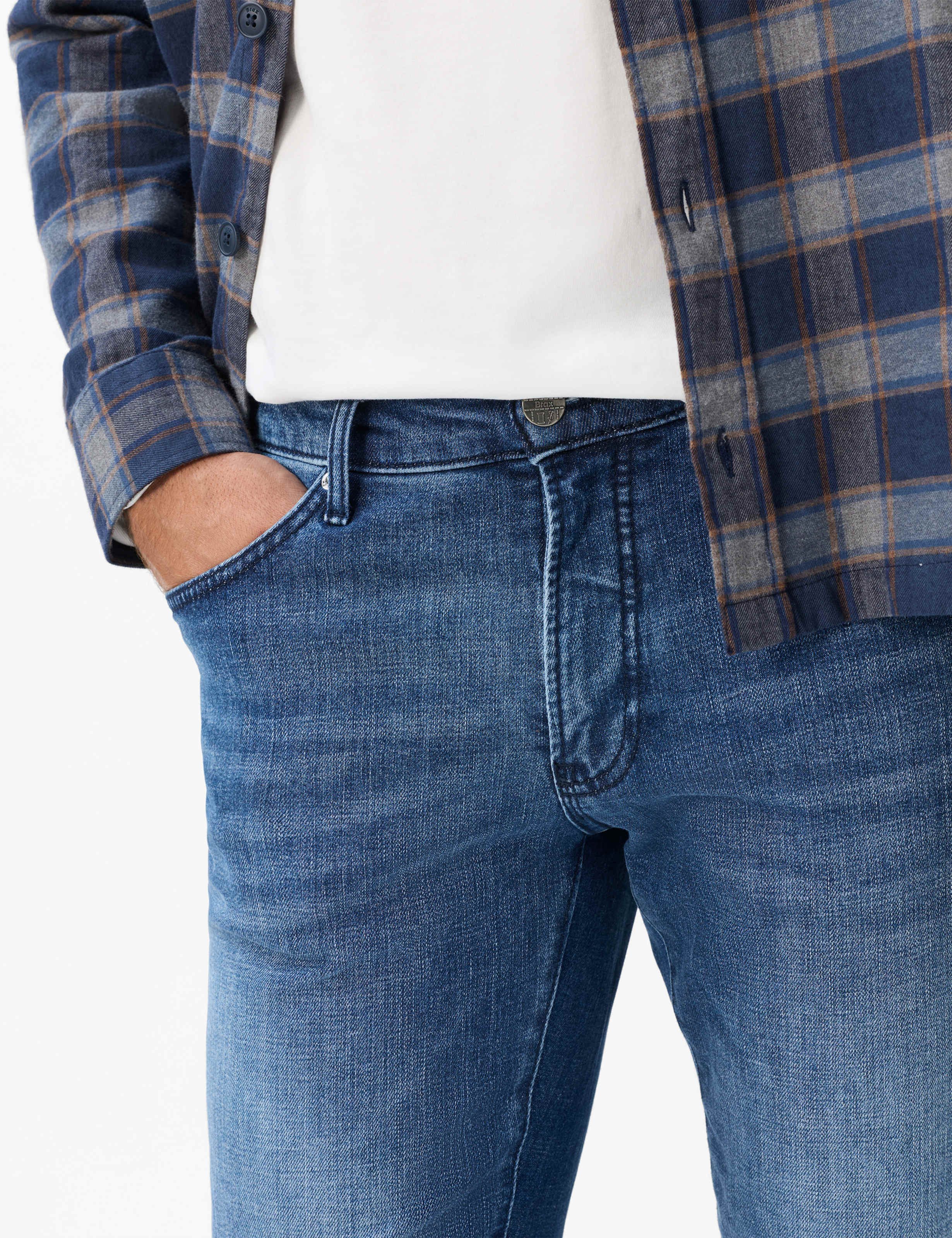Brax 5-Pocket-Jeans Style CHUCK Denim: Five-Pocker-Jeans im Modern Fit – Bild 4 von 5