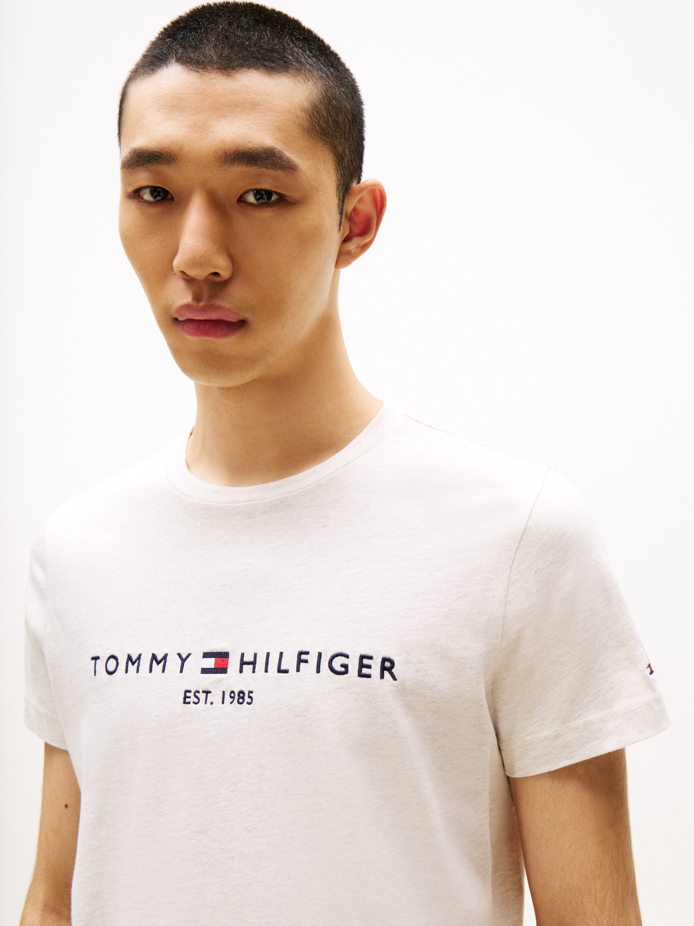 Tommy Hilfiger T-Shirt TOMMY LOGO TEE aus reiner Baumwolle günstig online kaufen