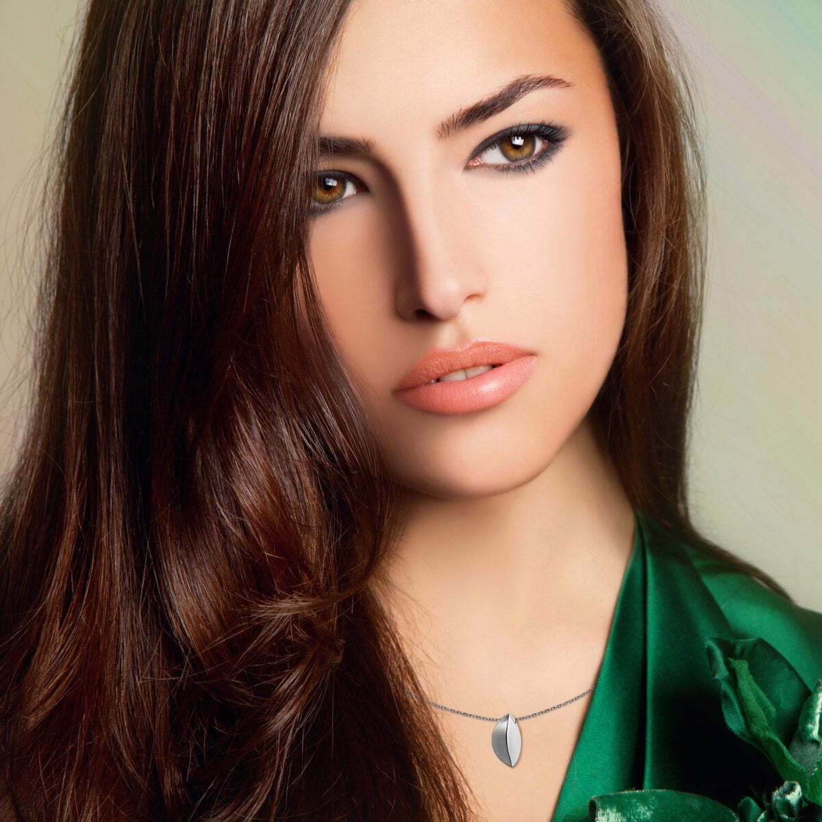 M&M Kette mit Anhänger Halskette mi... M&M Kette mit Anhänger Halskette mi...