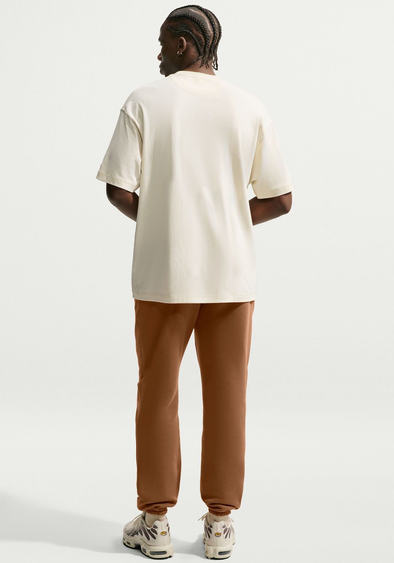 Nike Sportswear Sporthose M NK CLUB BB CUFF PANT aus Baumwolle und Polyester, mit angerautem Fleece