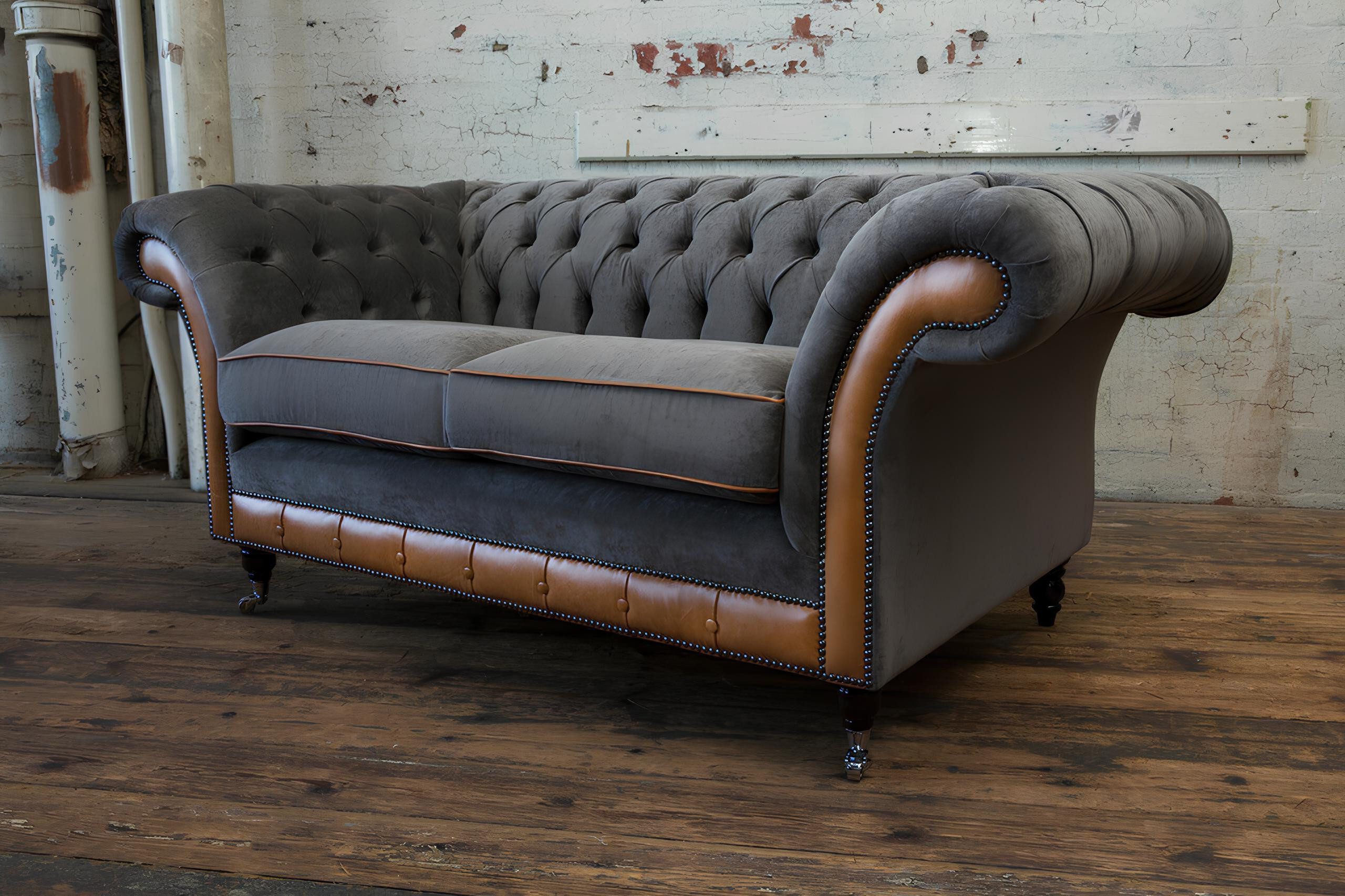 Xlmoebel Chesterfield-Sofa Neues Chesterfield-Sitzmöbel in grauem Textil- oder Ledermaterial., Hergestellt in Europa