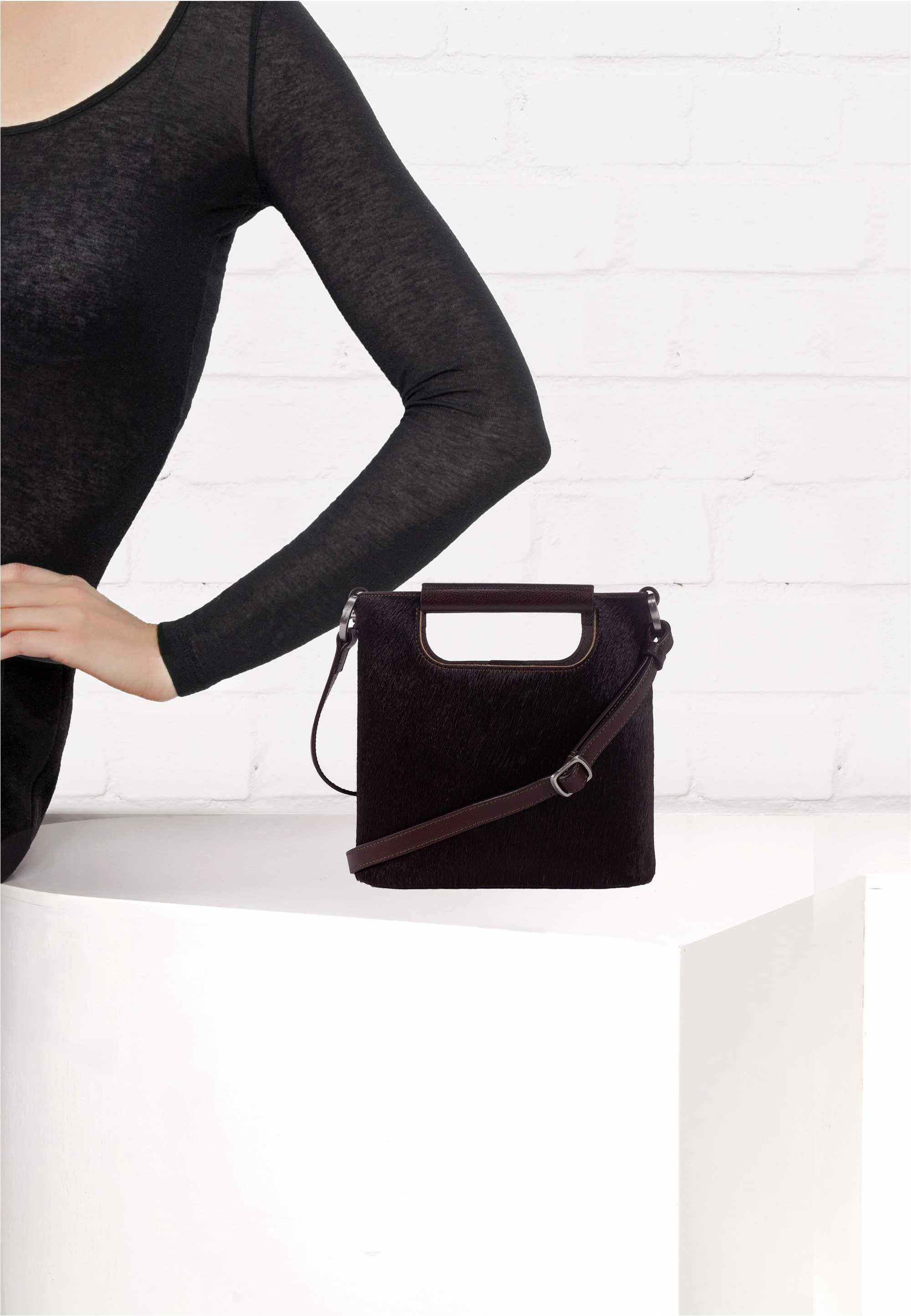 GRETCHEN Schultertasche Crocus Small Shoulderbag, aus italienischem Rindsleder