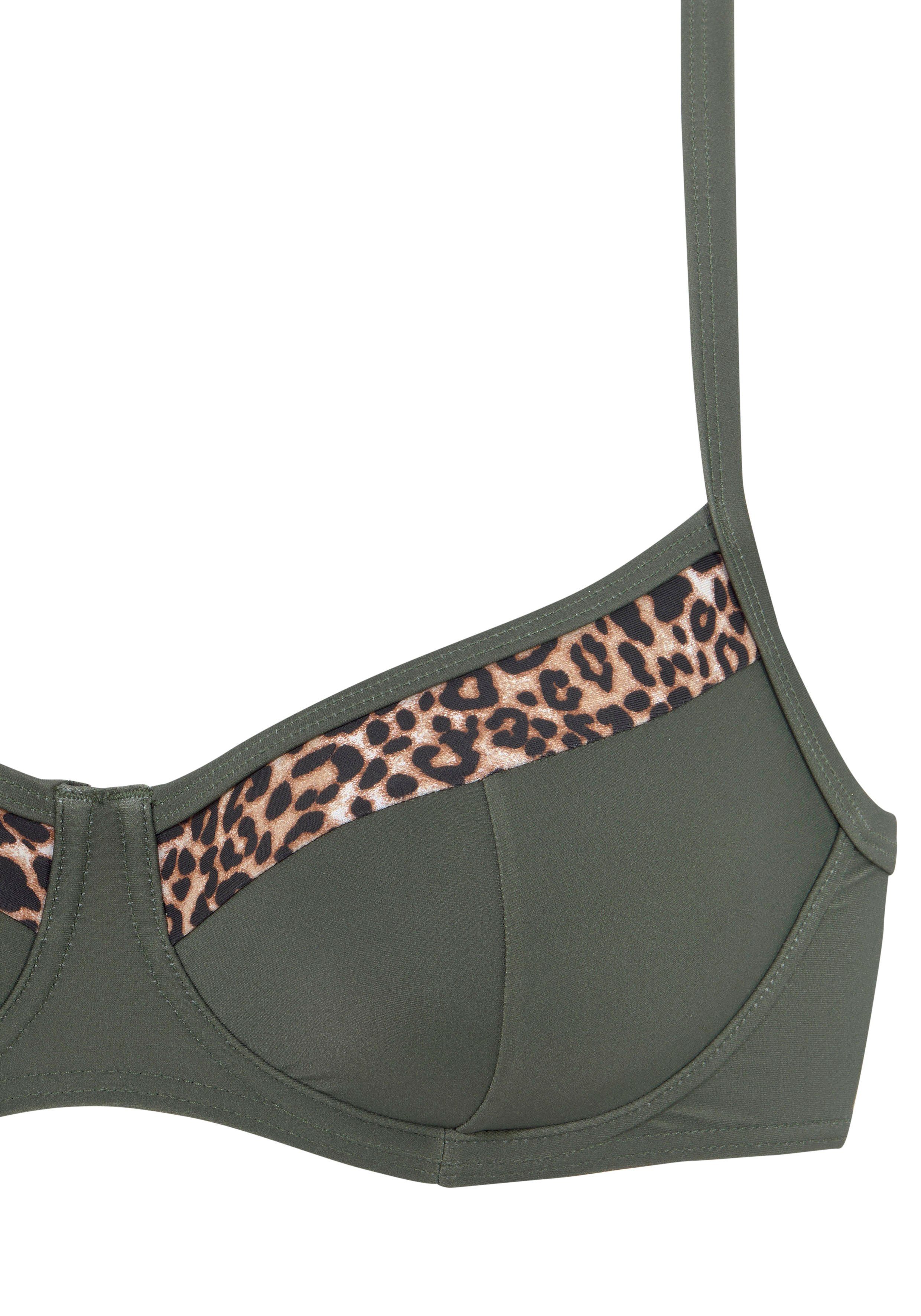 LASCANA Bügel-Bikini-Top Adelin, mit bedruckten Einsätzen