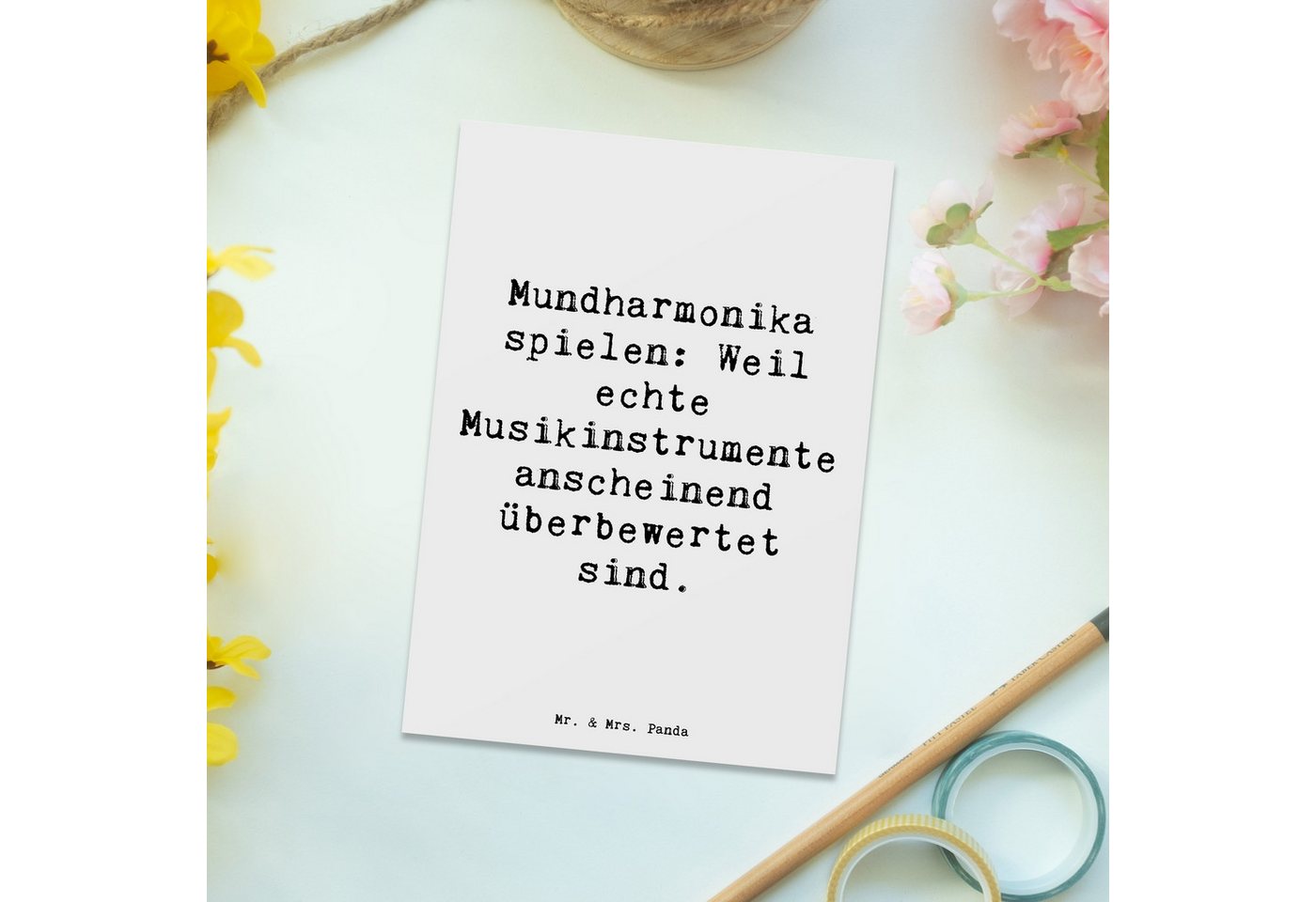 Thumbnail - Mr. & Mrs. Panda Postkarte Mundharmonika spielen: Weil echte Musikinstrumente anscheinend überbe, Langlebiger Druck