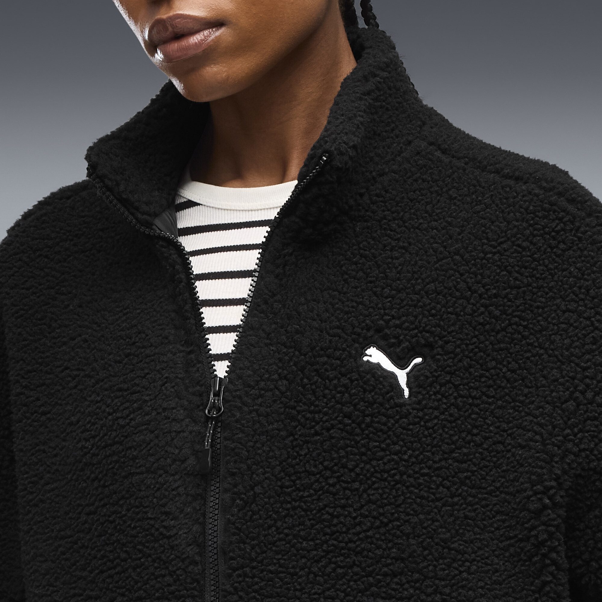PUMA Funktionsweste RE:FIBRE Fleece Relaxed Jacke Damen