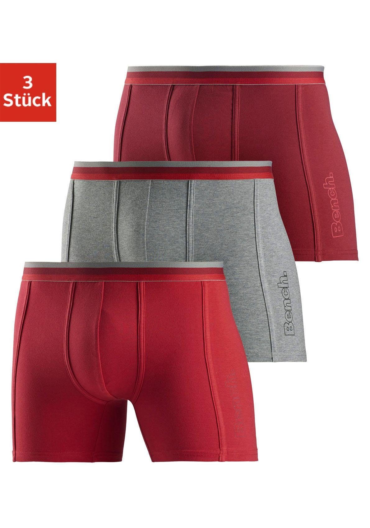 Bench. Langer Boxer (Packung, 3-St) mit elastischem Bund und Logodruck auf dem Bein bordeaux, grau-meliert, rot
