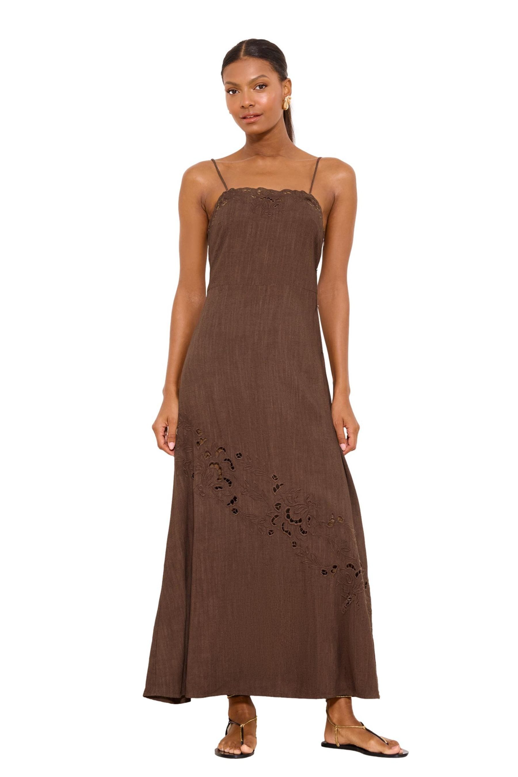 LIPSY Maxikleid Lipsy Midaxi-Kleid mit Lochstickerei, Cutout (1-tlg)