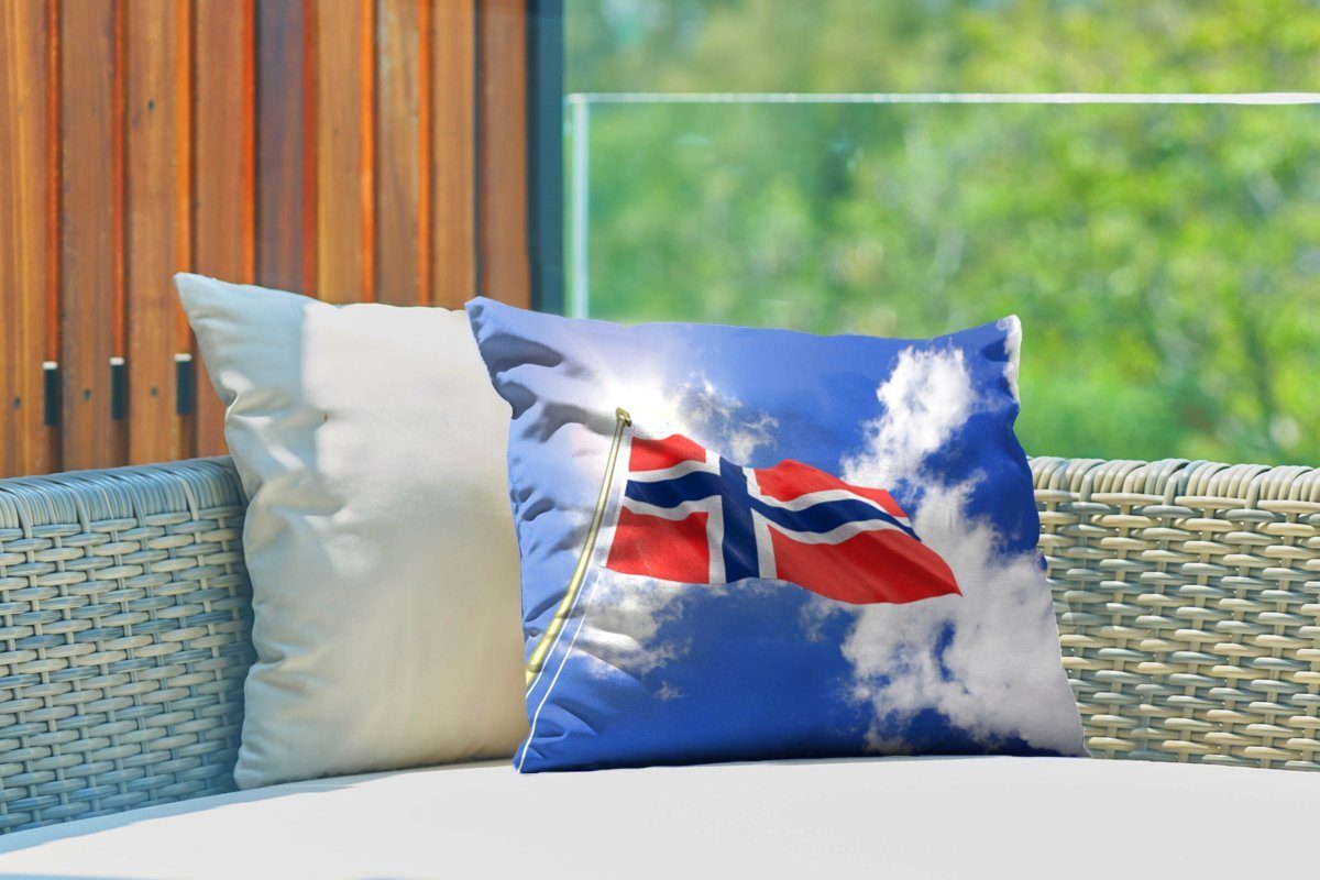Himmel, MuchoWow blauem Kissenhülle Dekokissen mit Outdoor-Dekorationskissen, Flagge Dekokissenbezug, Polyester, von Norwegen