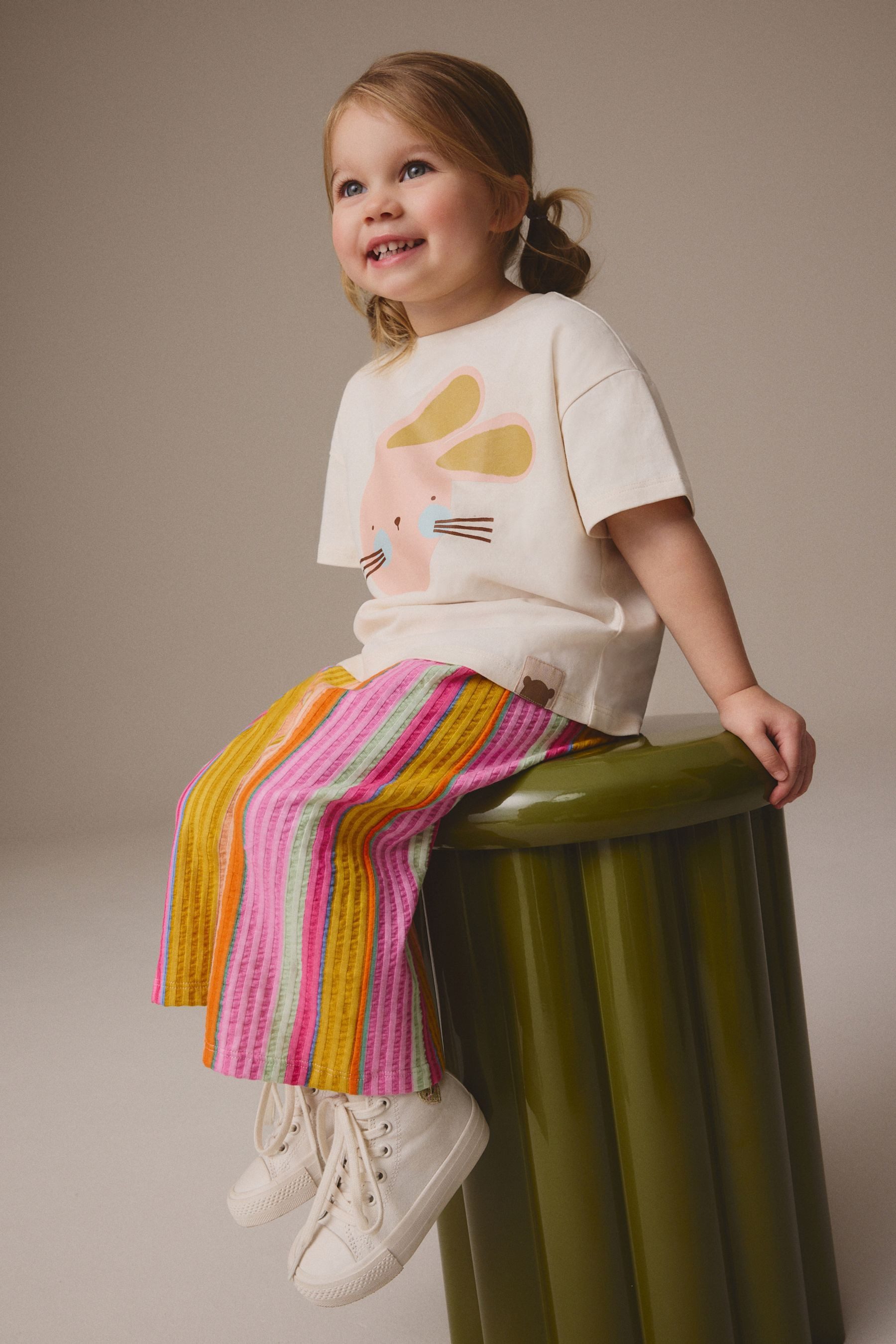 Next Top & Hose Kurzarm-T-Shirt und weite Hose aus 100 % Baumwolle (2-tlg)