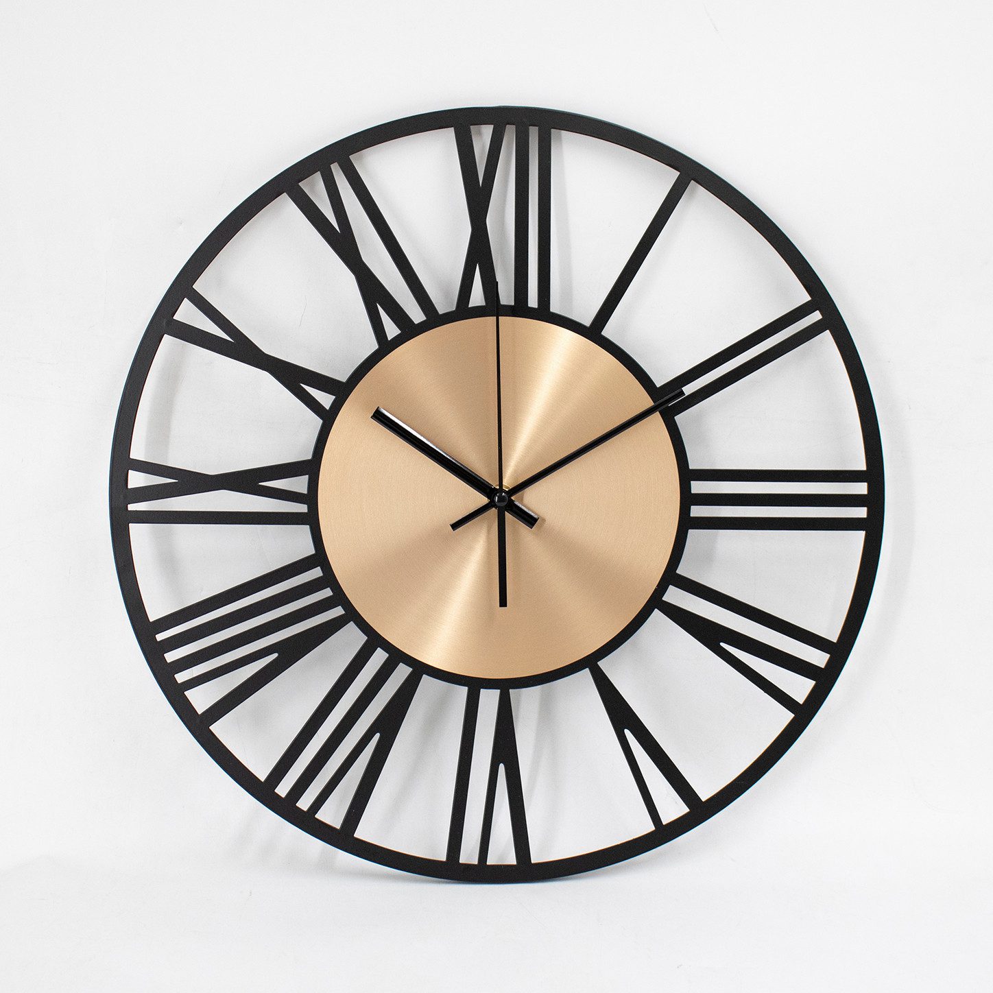 K&L Wall Art Wanduhr industrielle Metalluhr ohne Tick-Geräusche Silber Optik Küche Metall (leises Quartz Uhrwerk)
