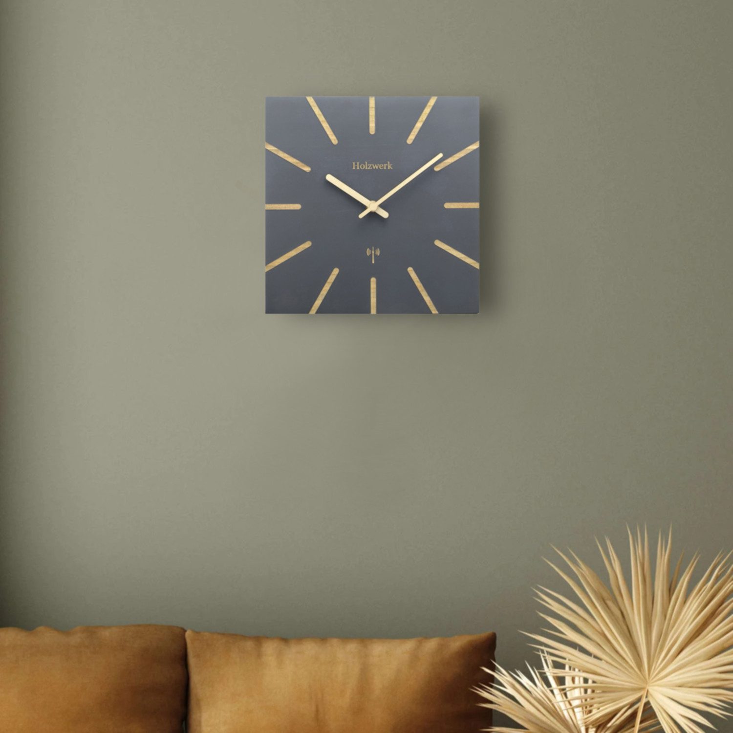 Holzwerk Funkwanduhr Eckige Designer Loft Funk Holz Wand Uhr (Nahezu lautloses Uhrwerk, analog, 25 cm)