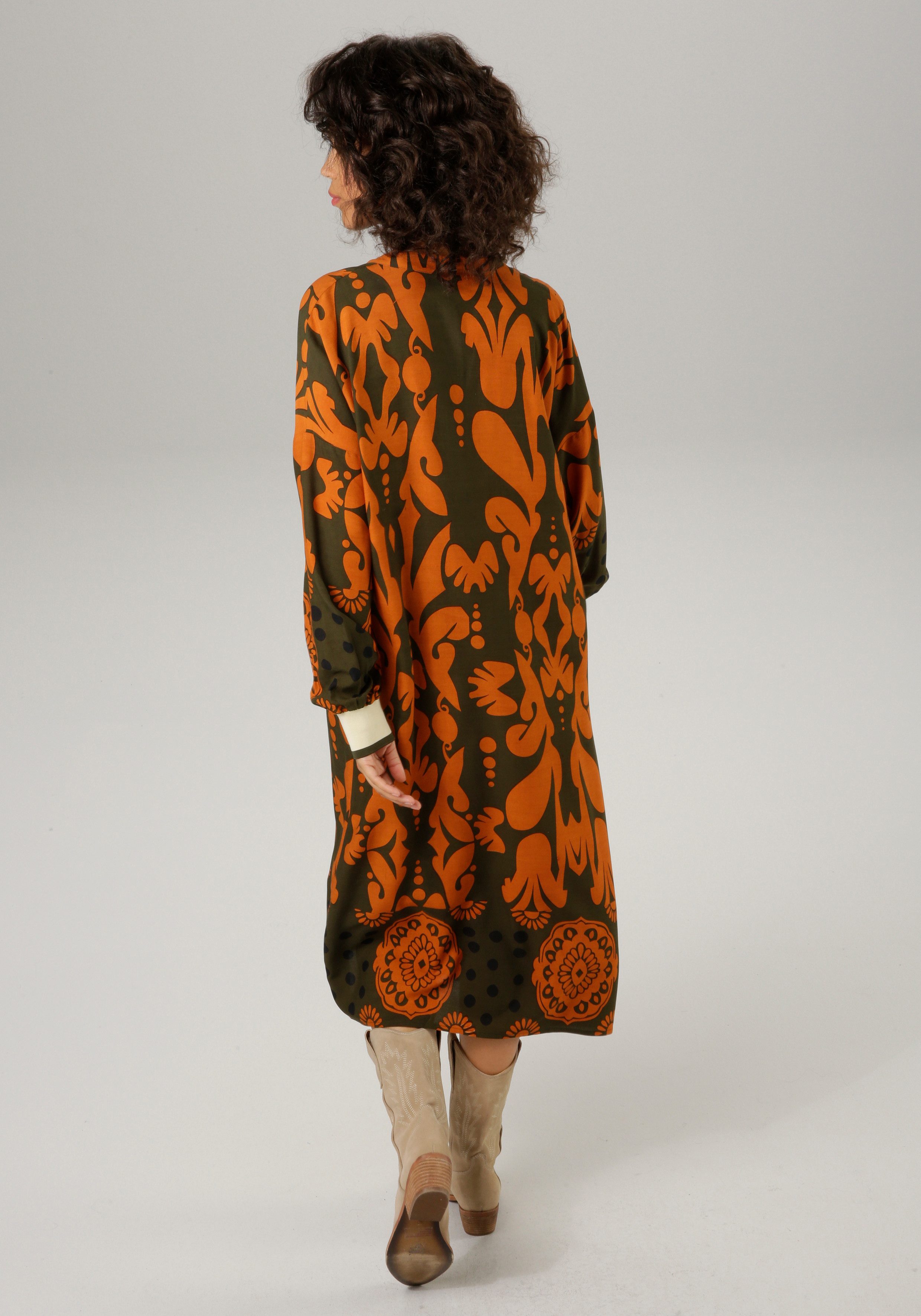 Aniston CASUAL Blusenkleid mit großflächigem, grafischen Druck günstig online kaufen