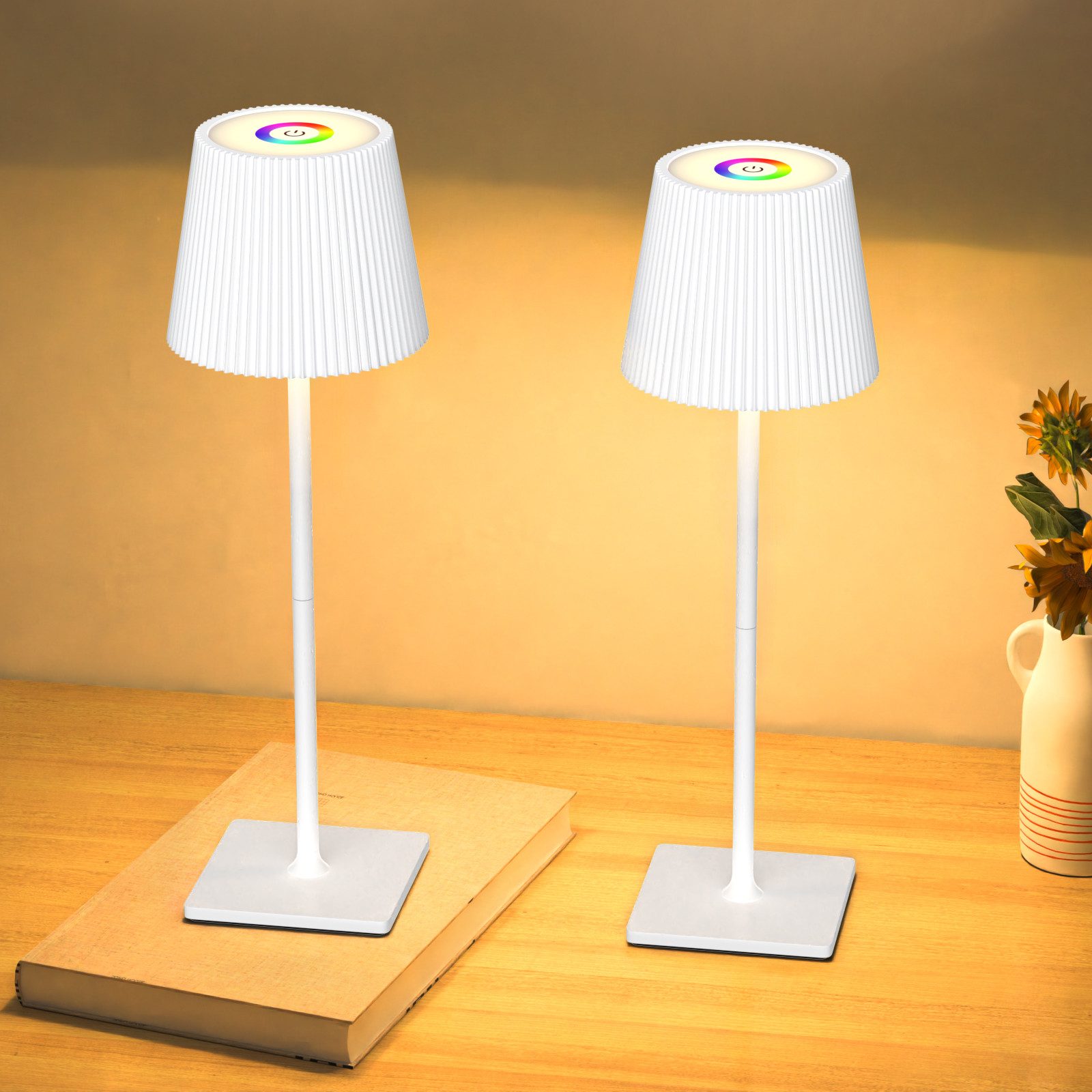 skelo LED Tischleuchte Tischlampe Kabellos Touch Dimmbar RGB 3 Farbtemperatur Nachttischlampe, Wiederaufladbare Tischlampe mit Farbwechsel, Akku Tischlampe Aufladbar, RGB & 3 Farbtemperatur, Warmlicht 3000K, Naturlicht 4000K, Kaltlicht 6500K, RGB-Lichtmodus, Höhenverstellbar (40,5 cm/26 cm), Tragbar, Dimmbar