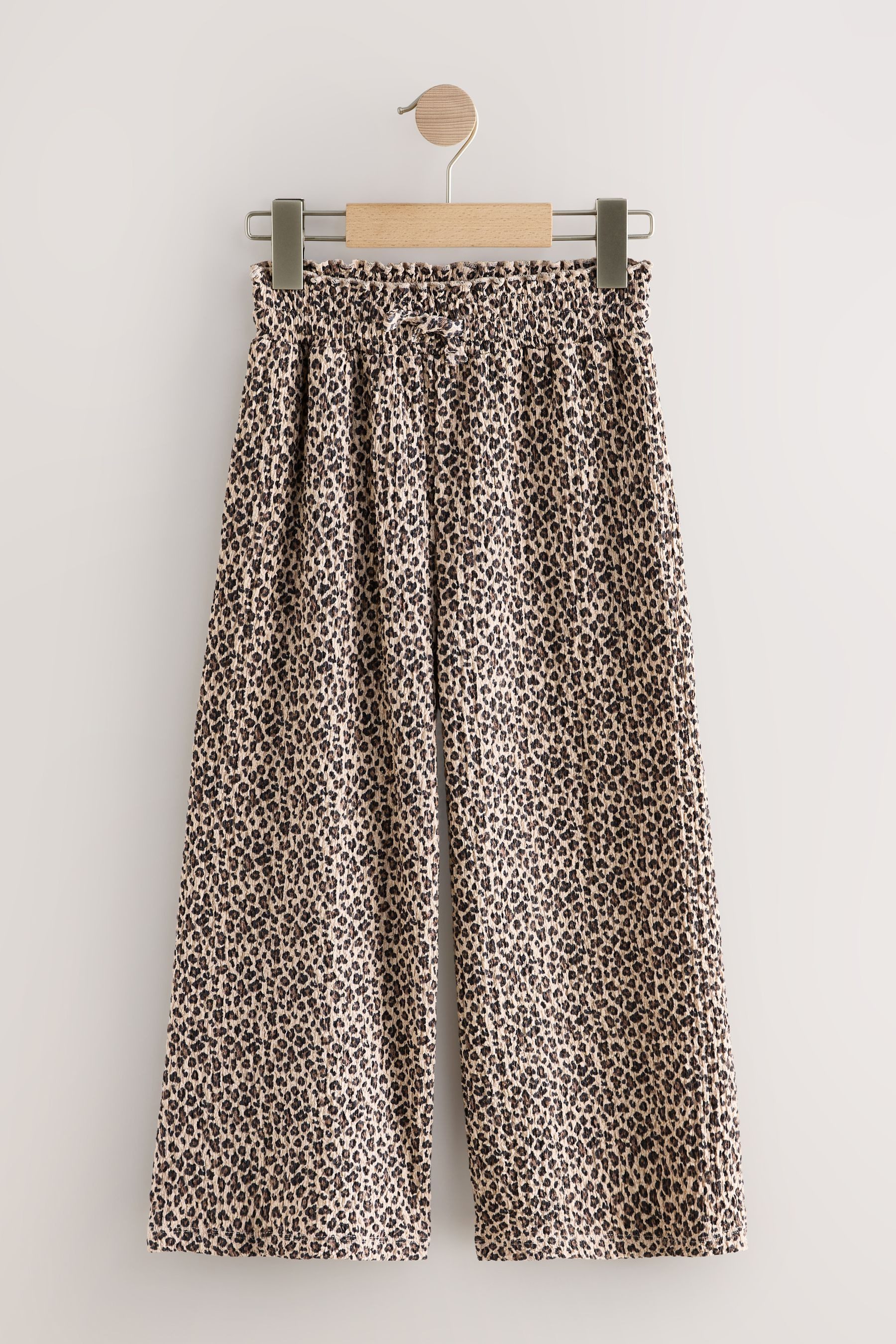 Next Palazzohose Hose mit weitem Bein in Knitteroptik (1-tlg) – Bild 5 von 5