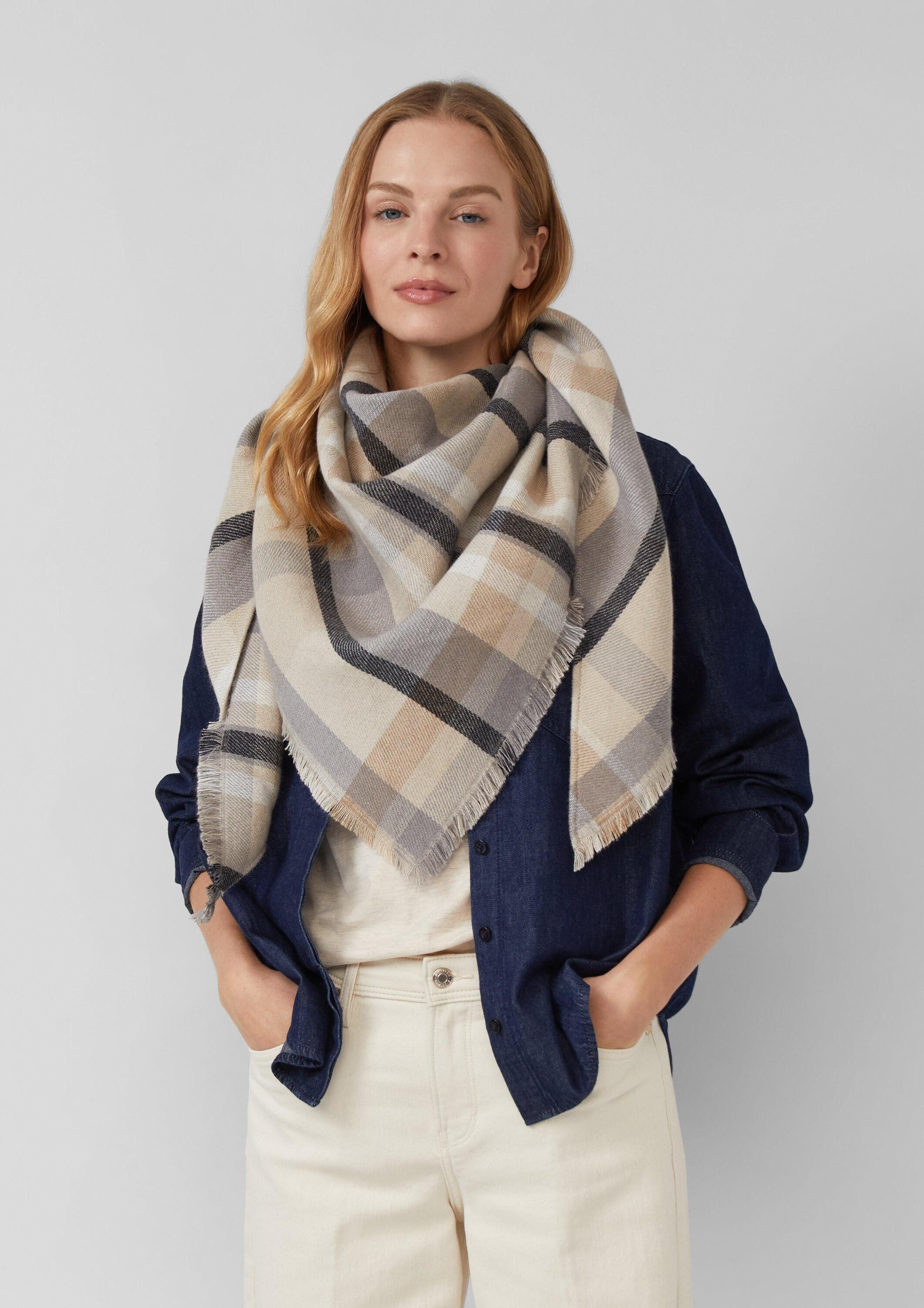 s.Oliver Schal Schal, Dreieckstuch mit All-over-Print