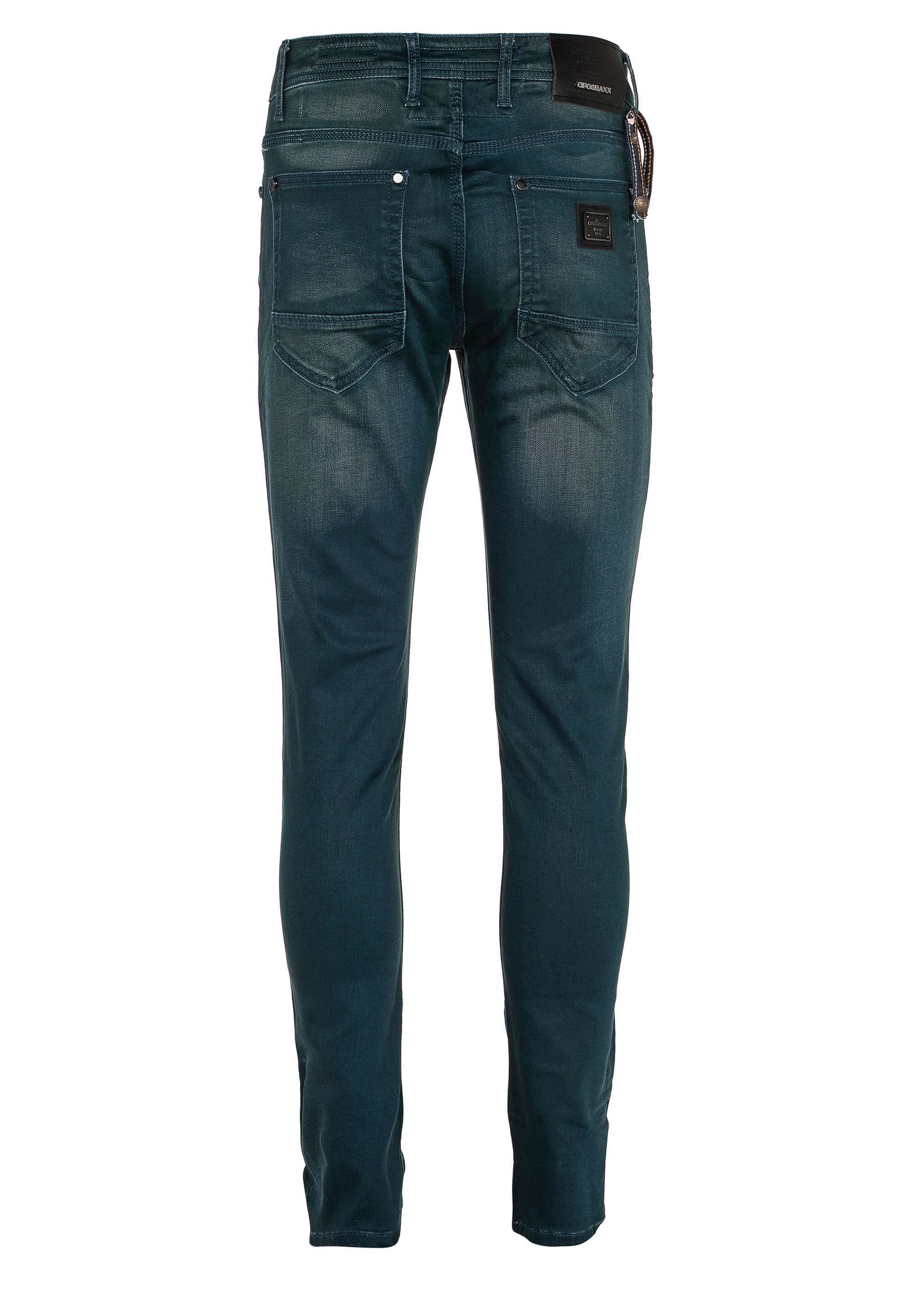 Cipo Straight im Slim-fit-Jeans 5-Pocket & Fit Style grün in Baxx