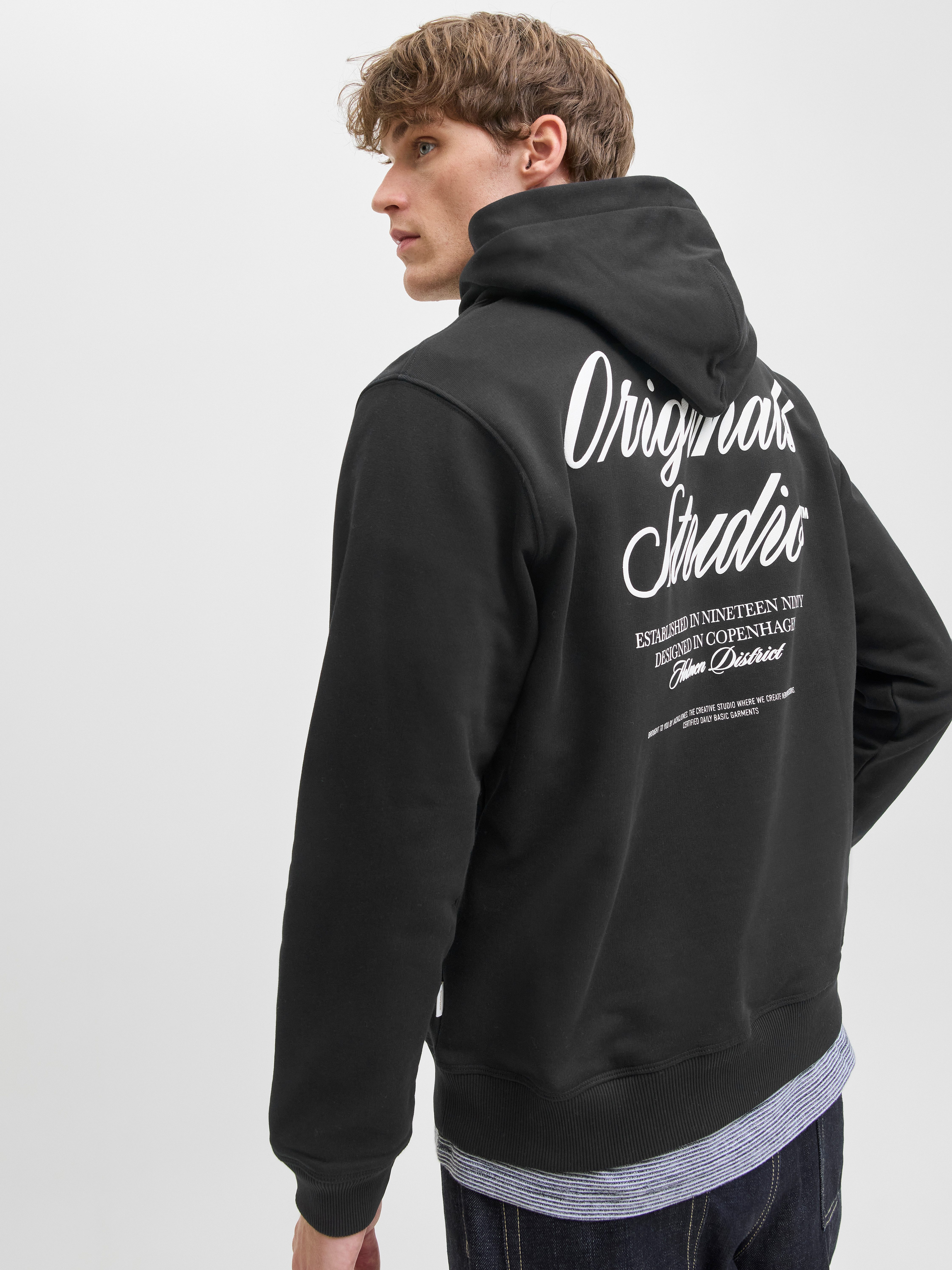 Jack & Jones Kapuzensweatshirt JORNORREBRO TYPO BACK SWEAT HOOD SN mit Print