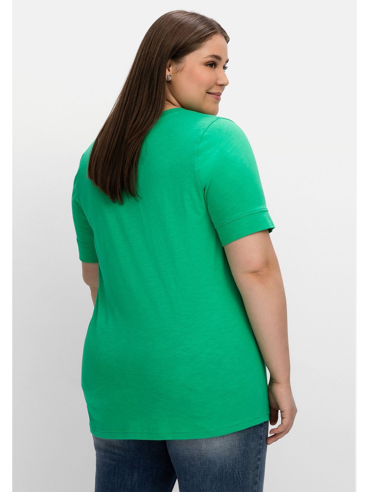 T-Shirt mit Größen Sheego dekorativer Große blattgrün Falte vorne