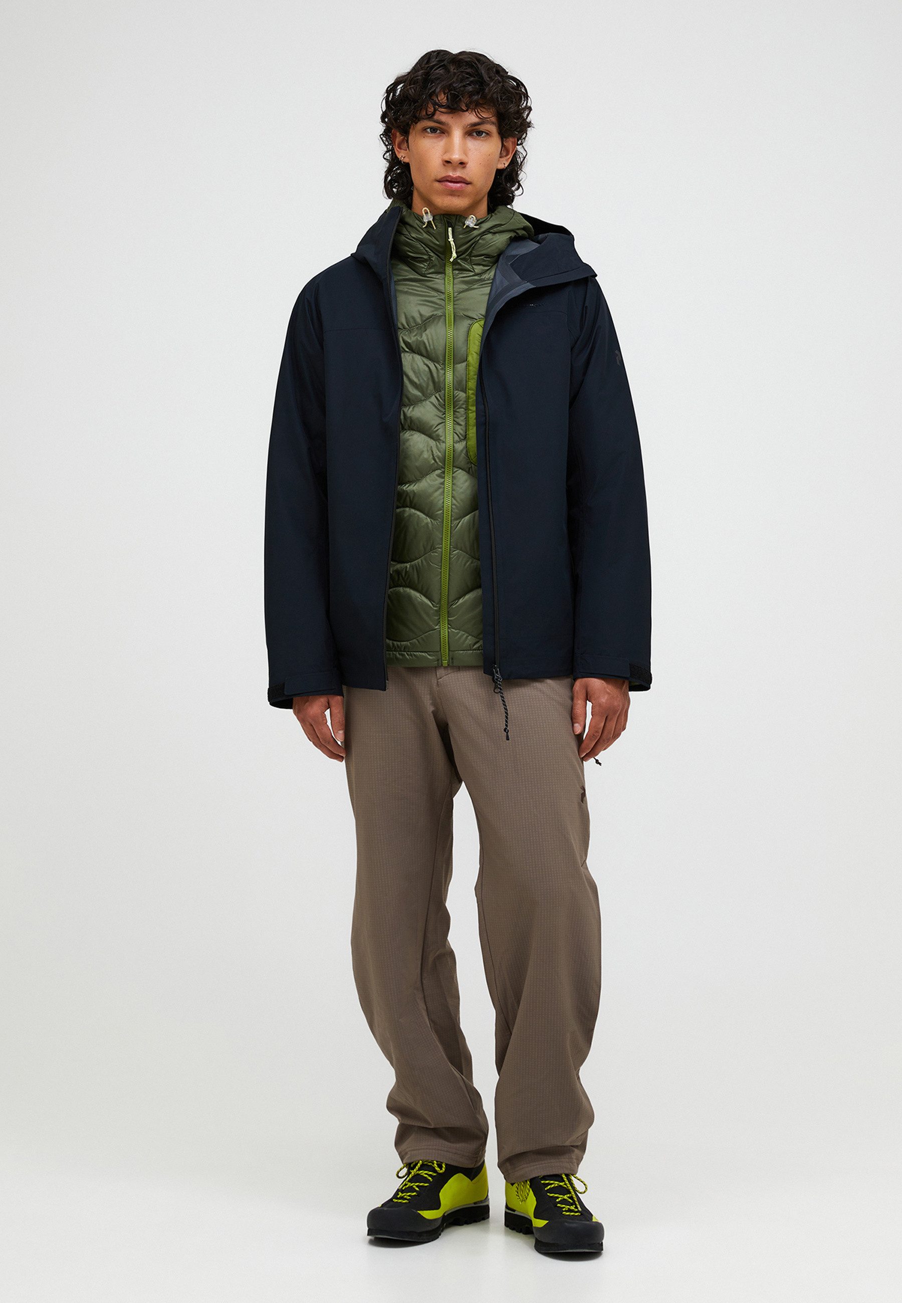 Peak Performance Regenjacke M Treeline Hipe® 2.5l Shell Jacket mit sportivem Design