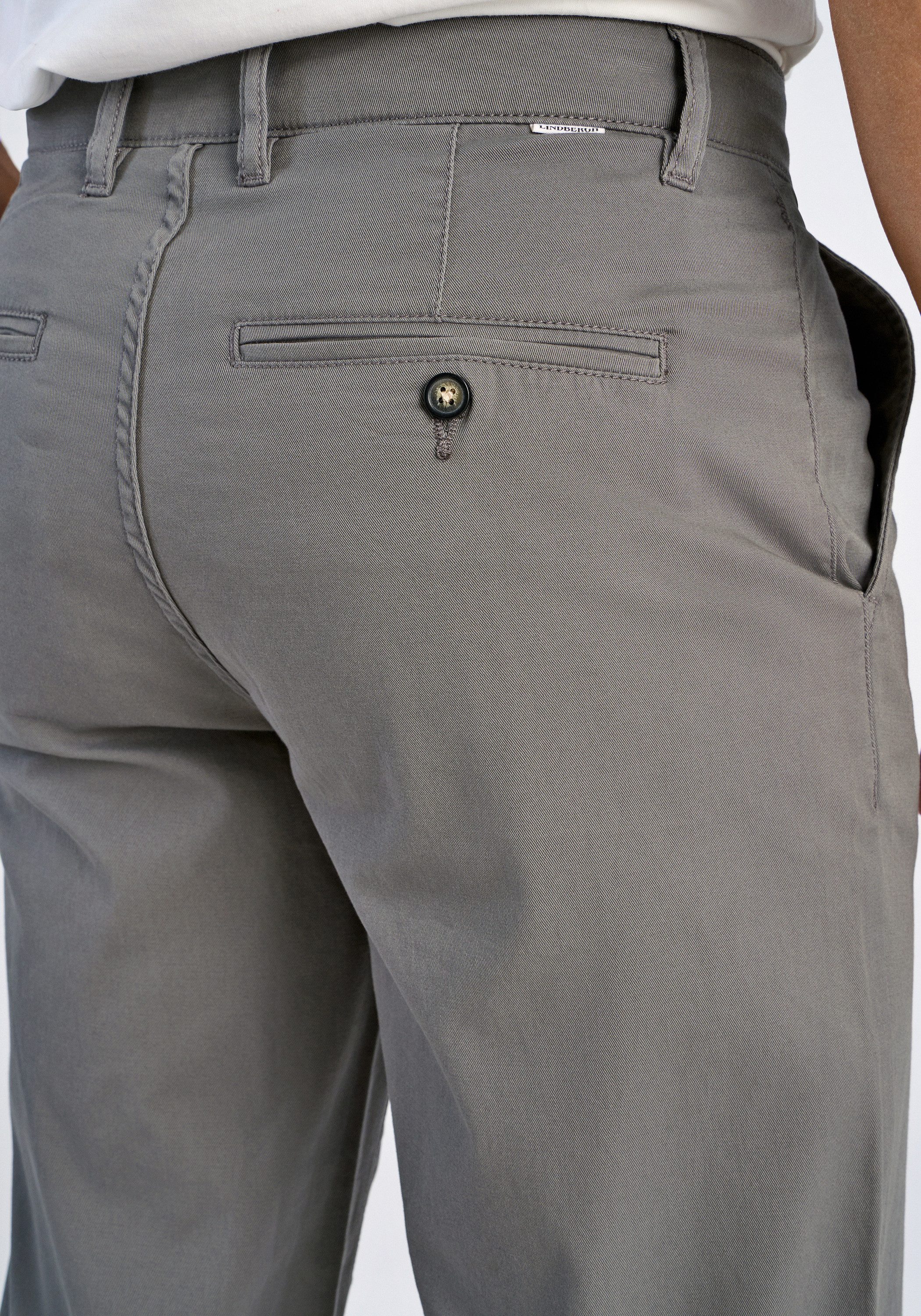 LINDBERGH Chinos Chinos Relaxed Loose Fit – Bild 4 von 5