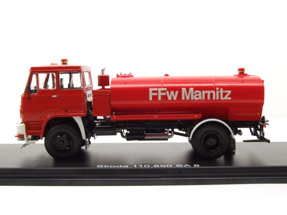Premium ClassiXXs Modellauto Skoda LIAZ 100.850 SA 8 Tanklaster FFW Marnitz Feuerwehr rot, Maßstab 1:43