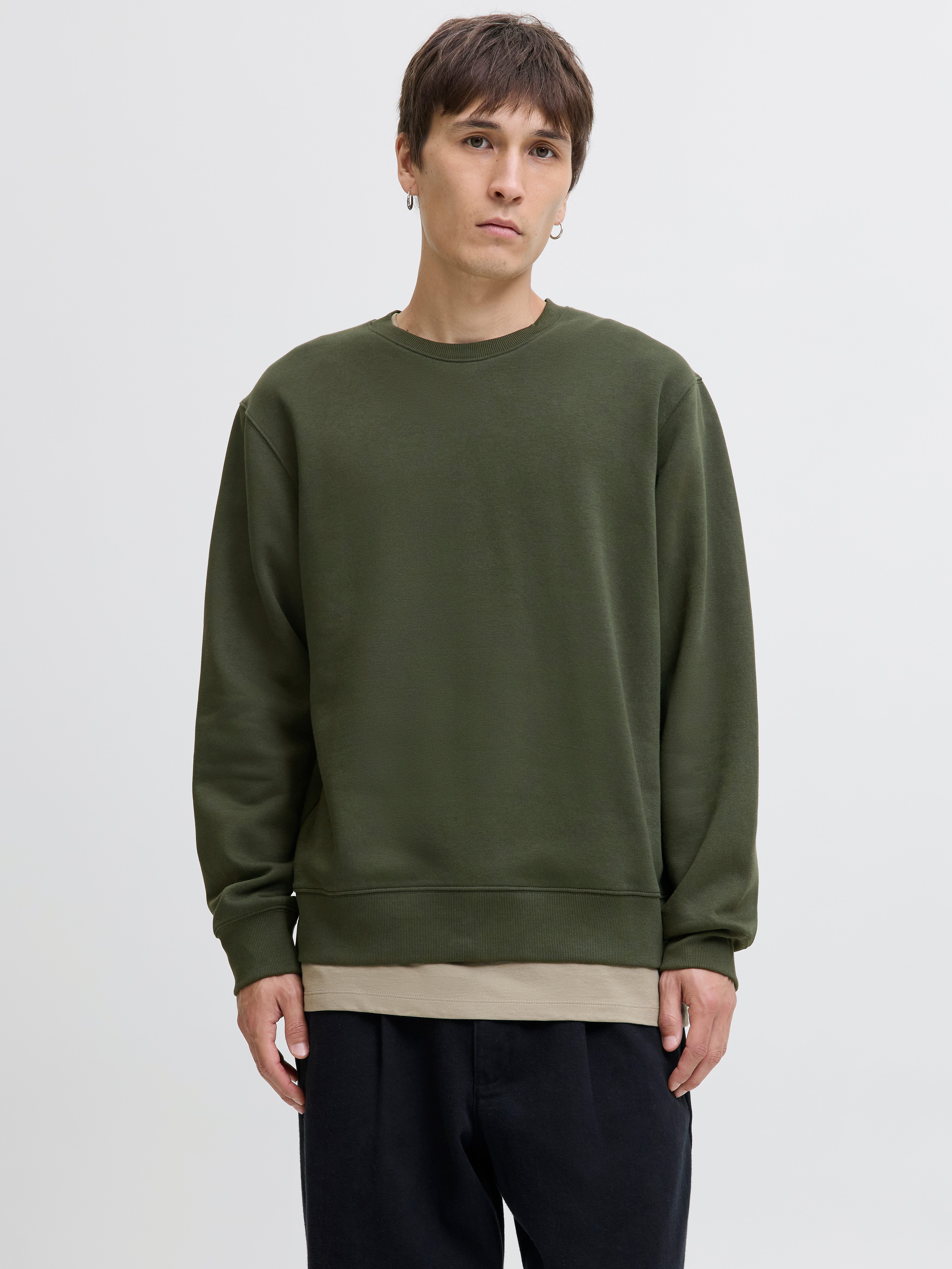 Jack & Jones Sweatshirt JJESTAR BASIC SWEAT CREW NECK NOOS mit Rundhalsauss günstig online kaufen