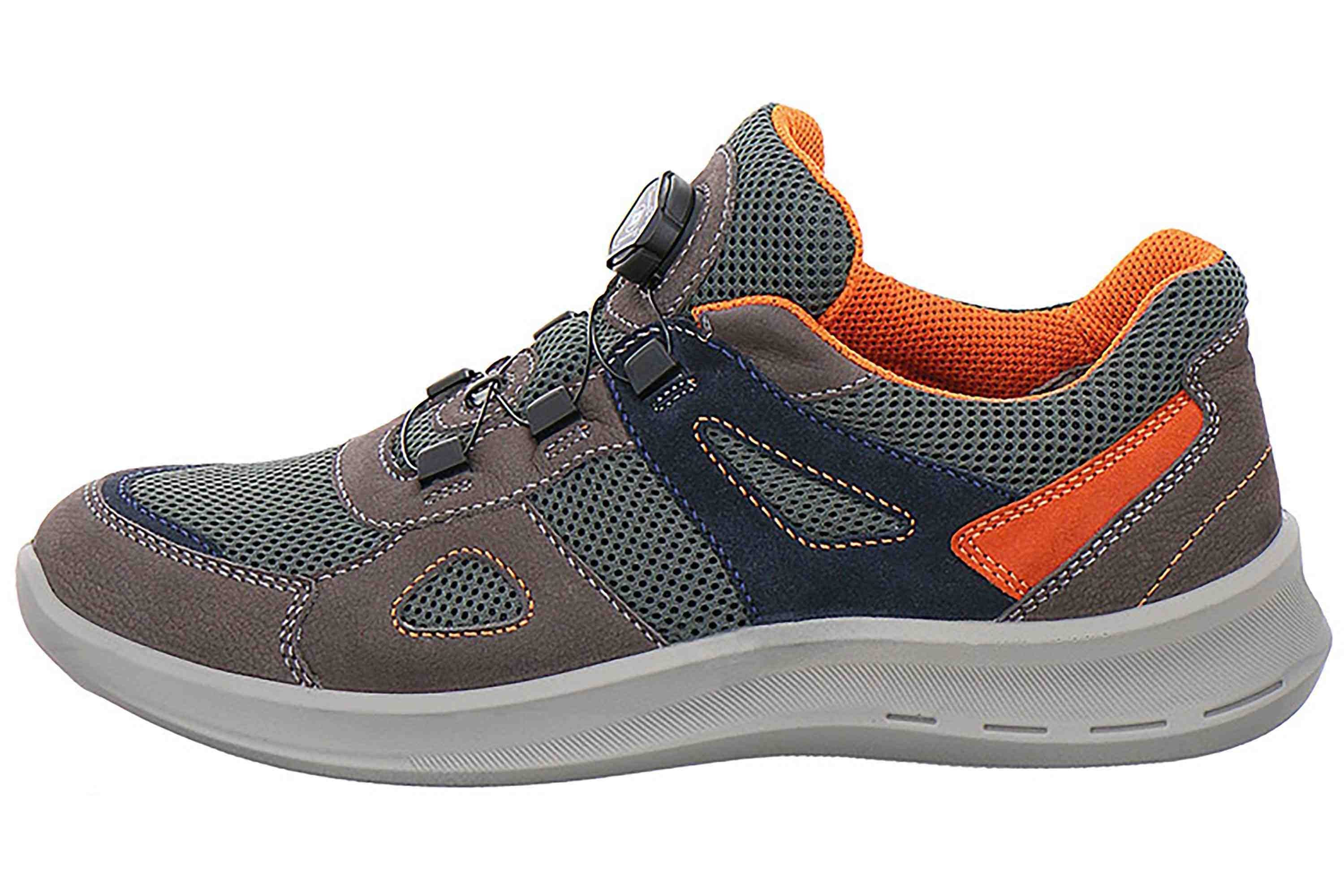 [D2C] 328391 820 2147 Schnürschuh