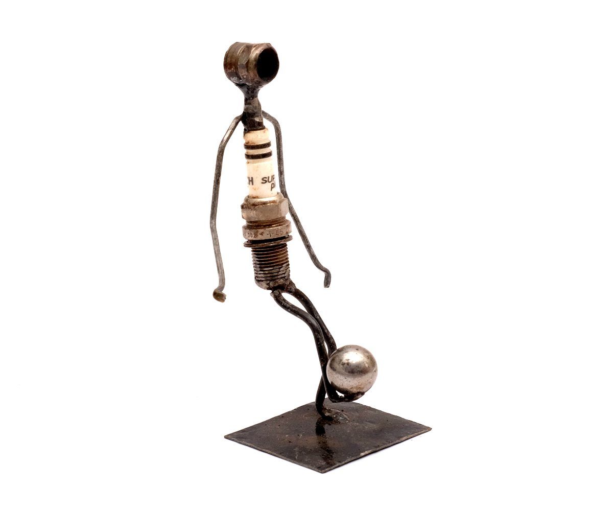 Brillibrum Dekofigur Metallfigur Zündkerzen Figur Upcycling Metallfigur Deko Metall (1 St)